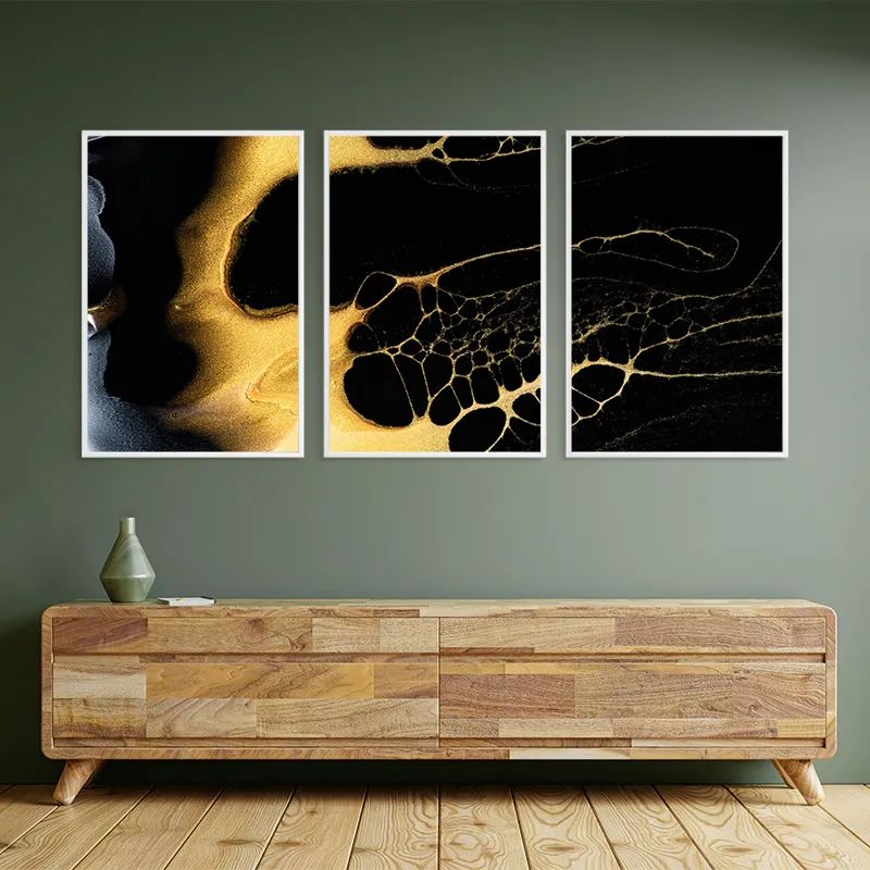 Gold Liquid mockup 2