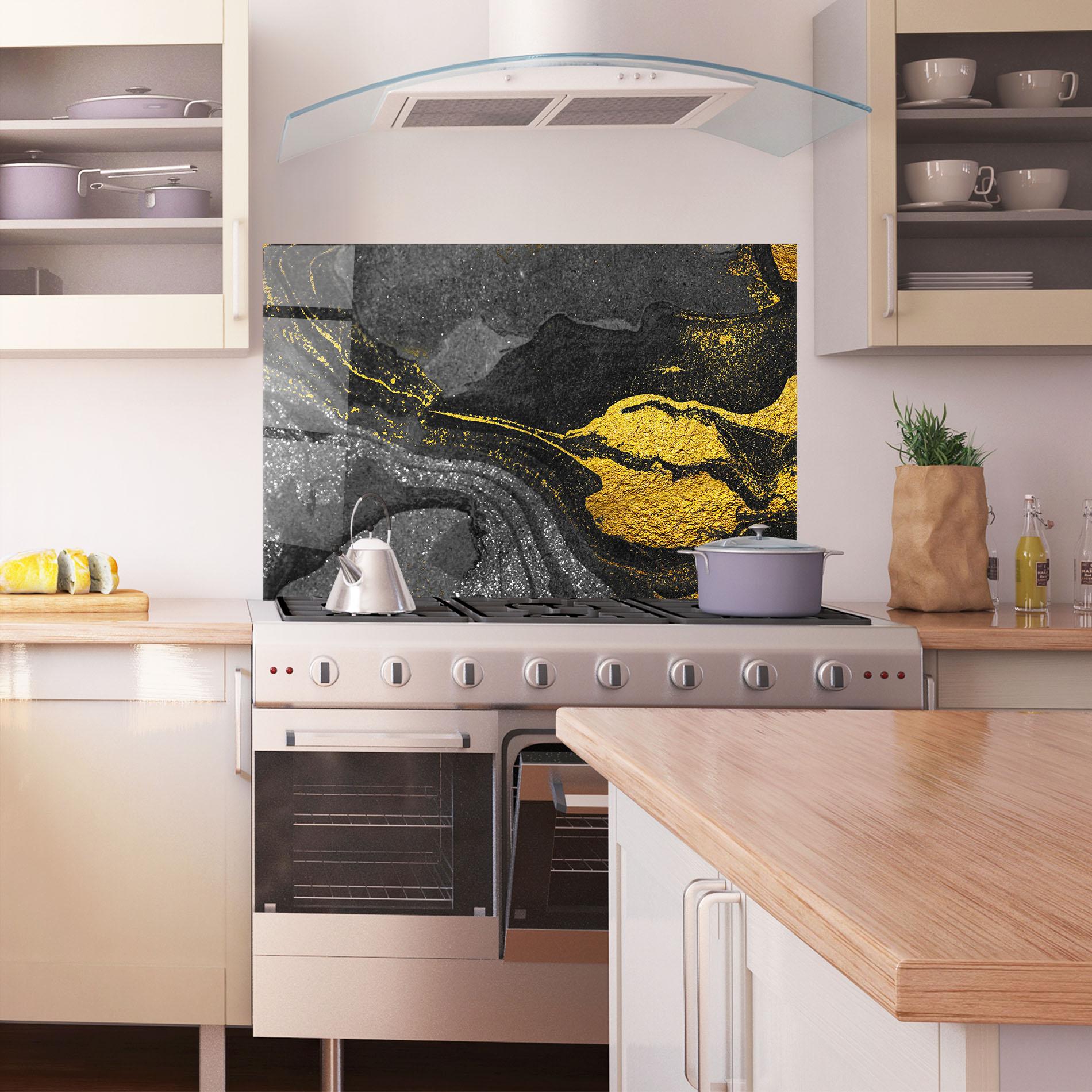 Konyhai üveg hátfal Black And Gold Texture mockup 1