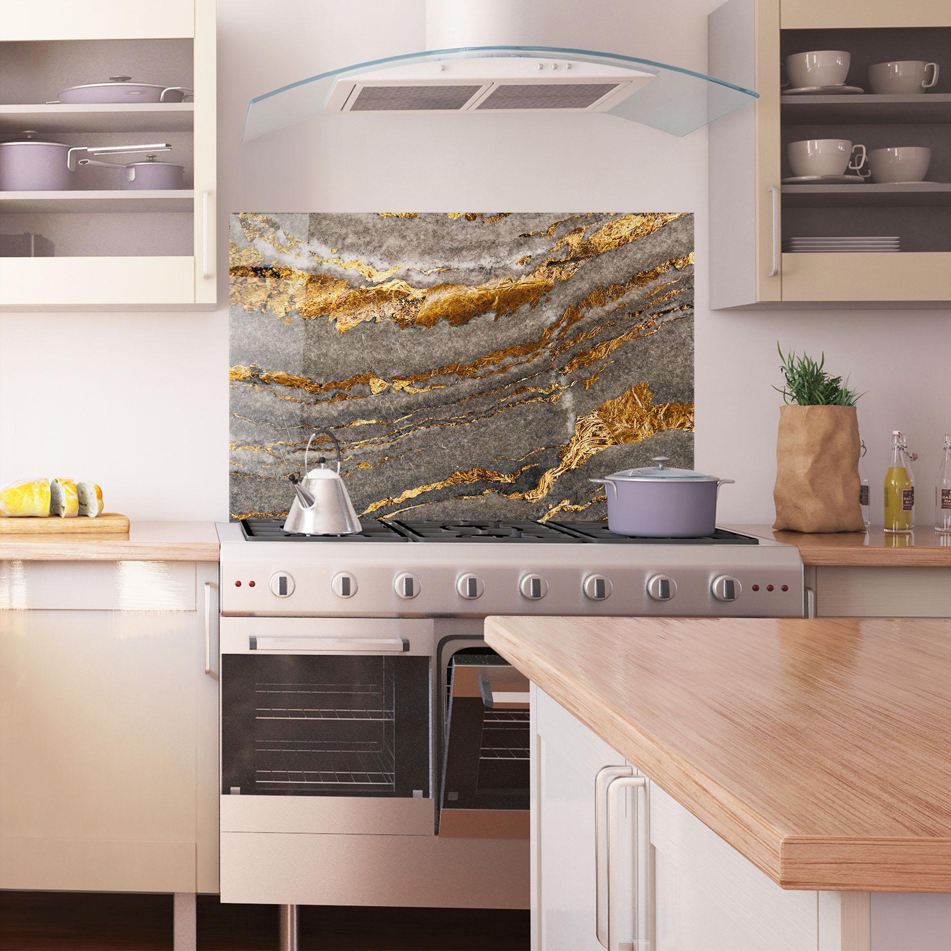 Konyhai üveg hátfal Gold Paper Marble mockup 1