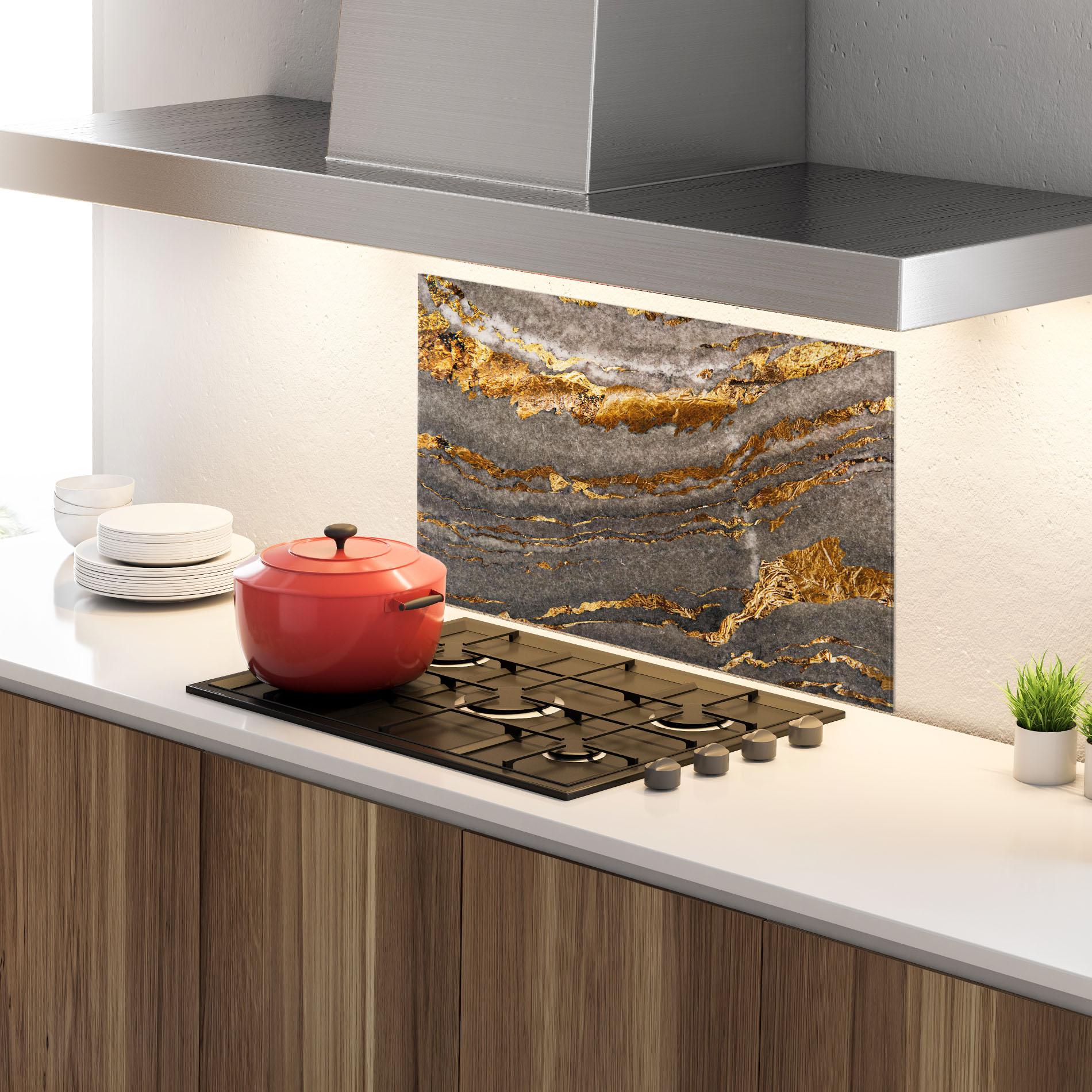 Konyhai üveg hátfal Gold Paper Marble mockup 4