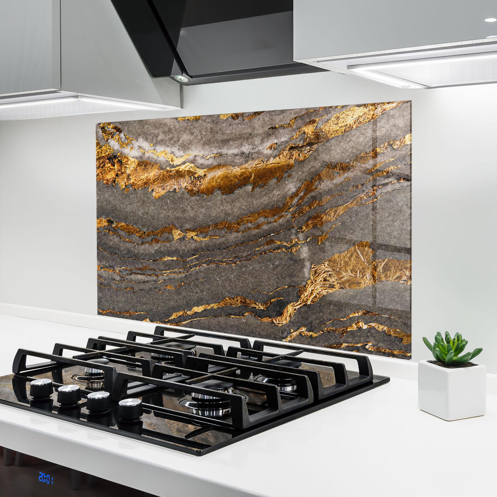Konyhai üveg hátfal Gold Paper Marble mockup 6