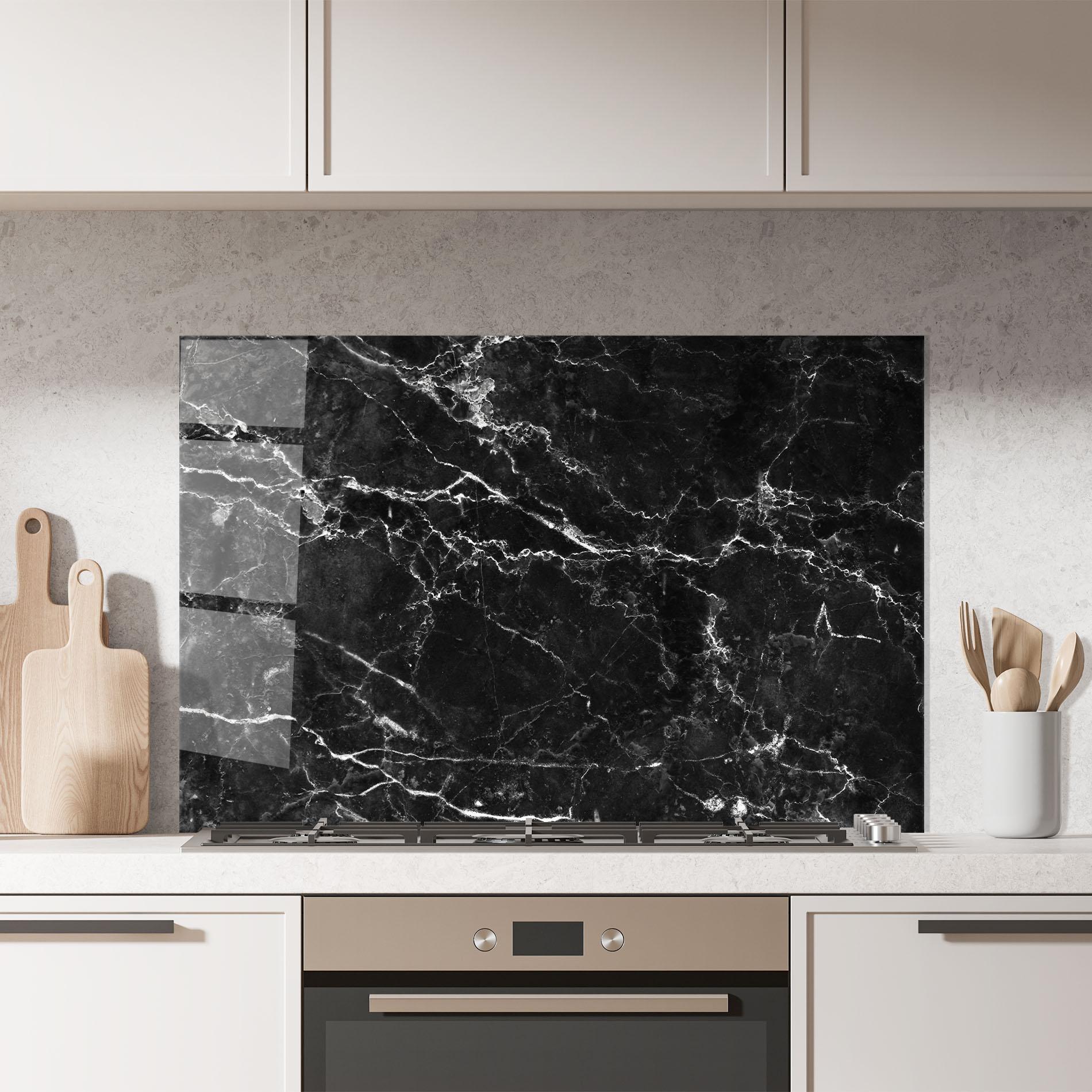 Konyhai üveg hátfal Black White Marble mockup 7