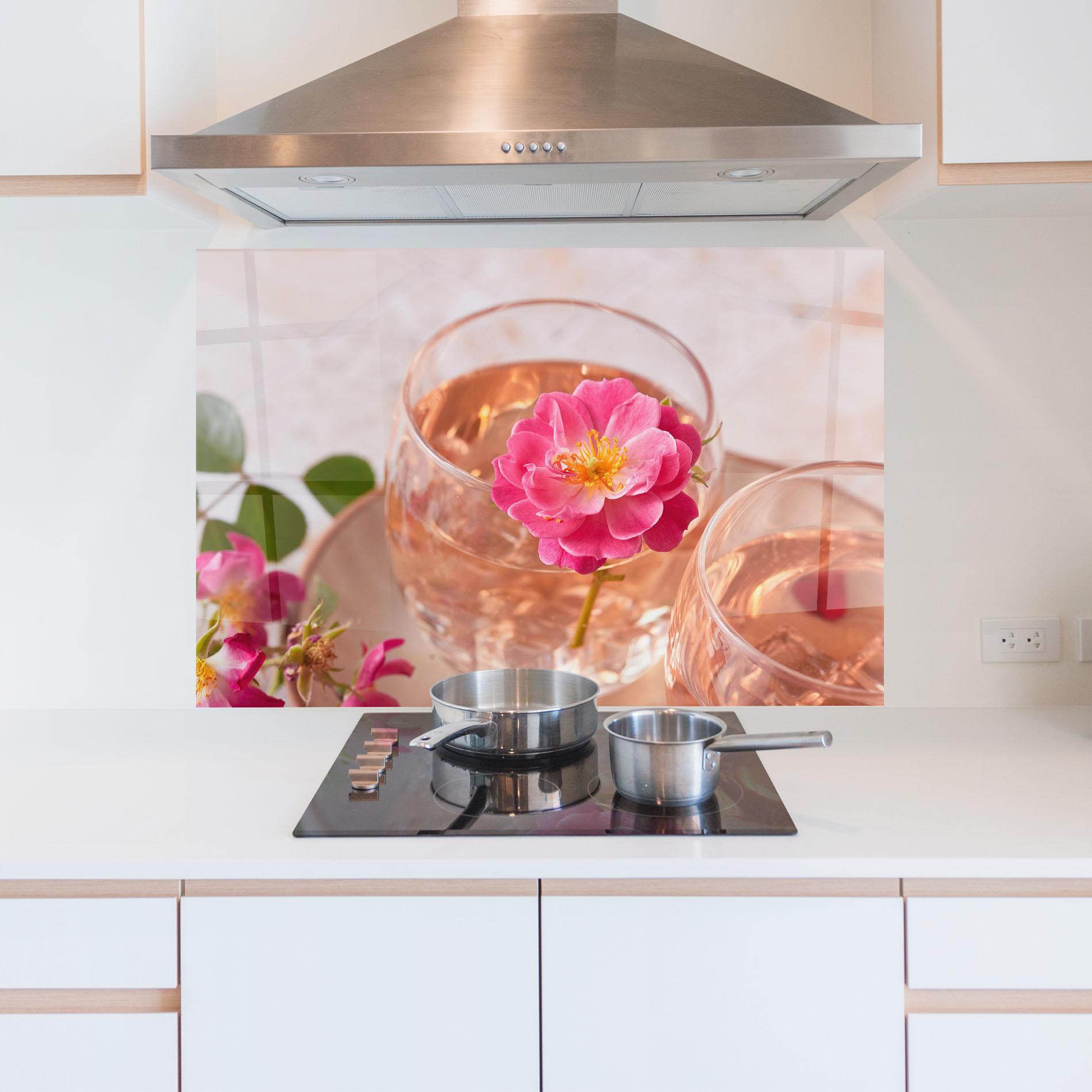 Konyhai üveg hátfal Flower Drink mockup 5