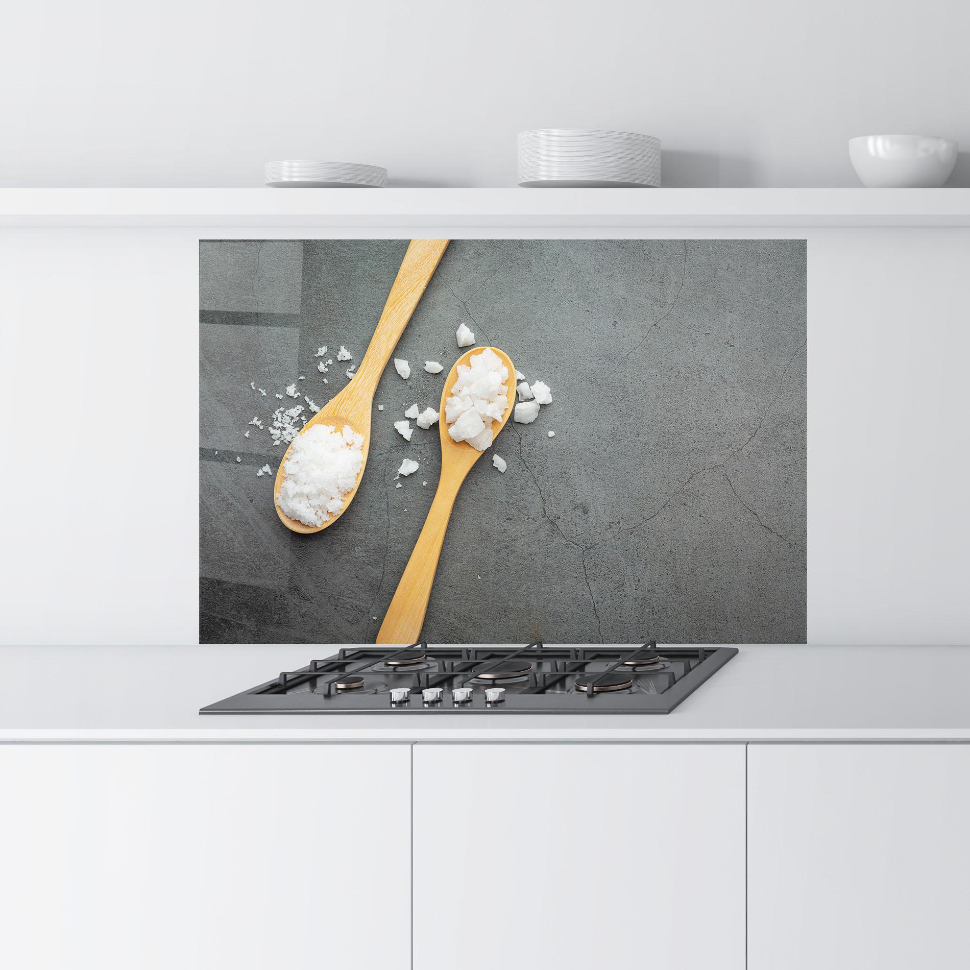 Konyhai üveg hátfal Salt Wooden Spoon mockup 9