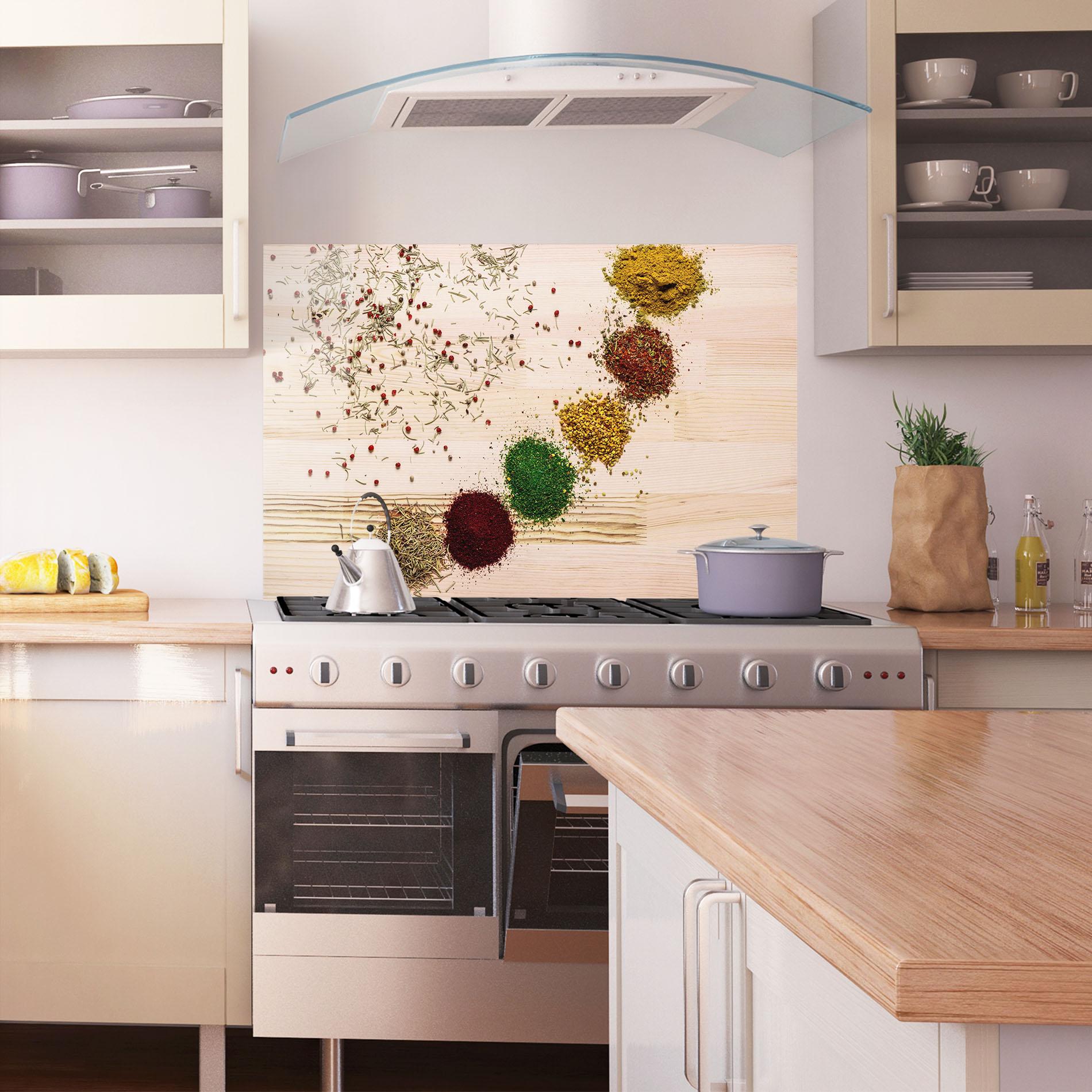 Konyhai üveg hátfal Spices Wooden Table mockup 1