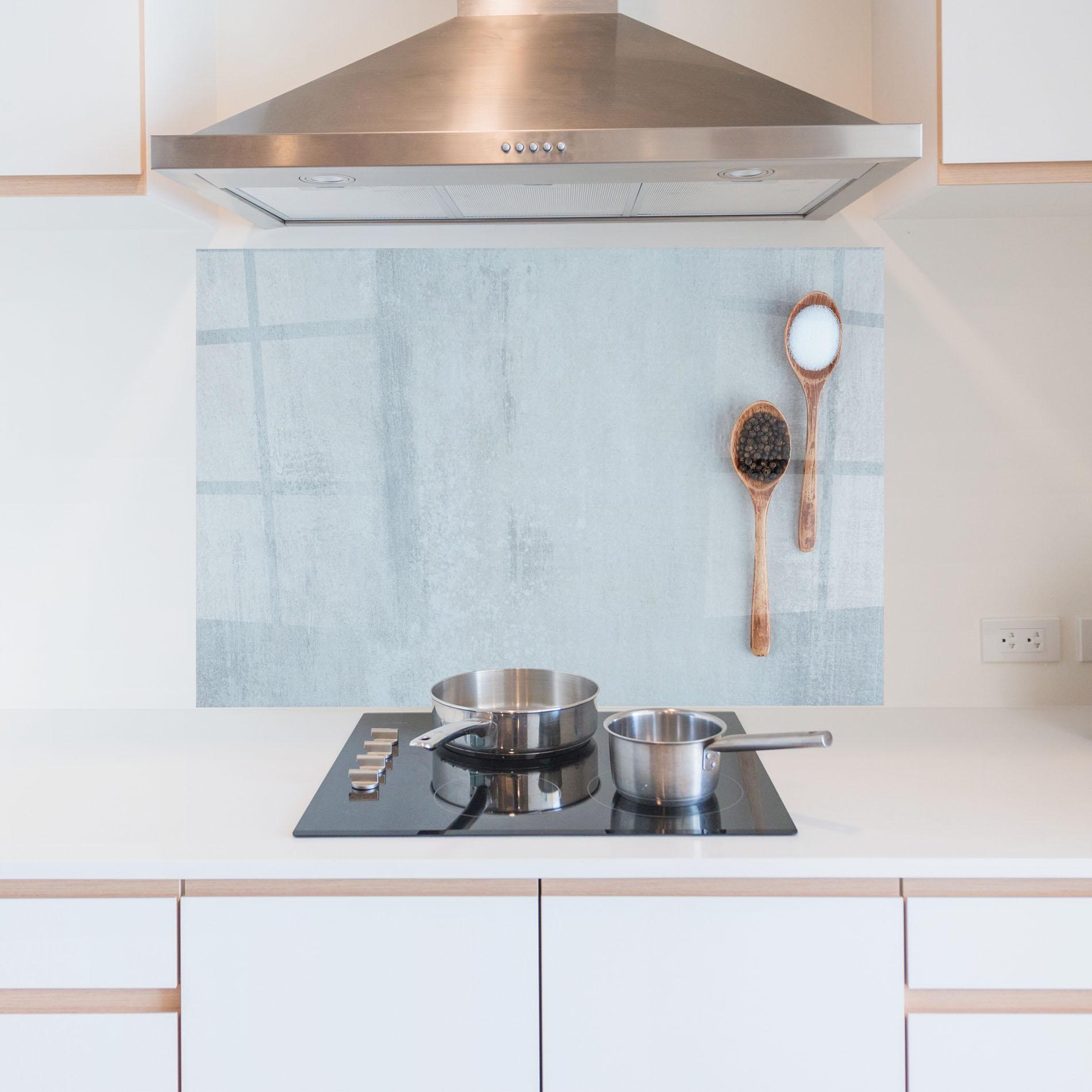 Konyhai üveg hátfal Salt Pepper Spoons mockup 5