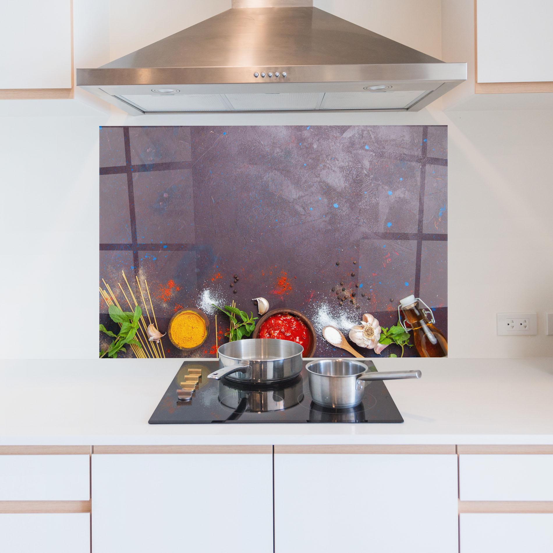 Konyhai üveg hátfal Tomato Sauce mockup 5