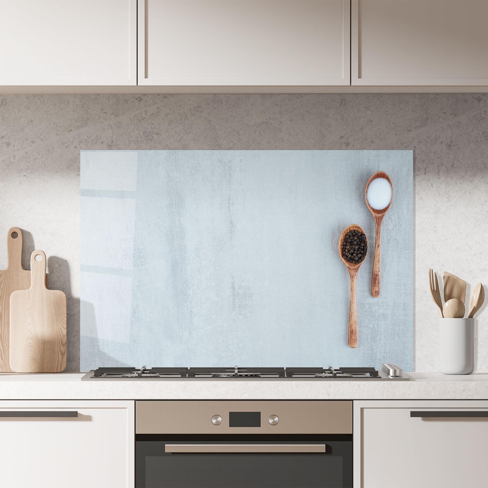 Konyhai üveg hátfal Salt Pepper Spoons mockup 7