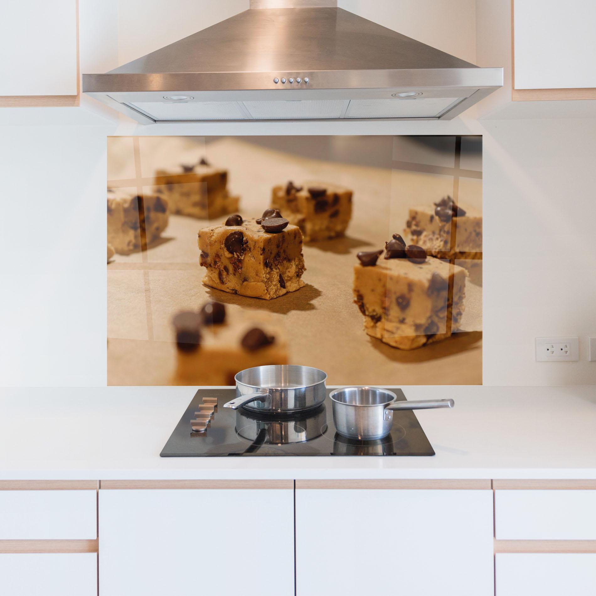 Konyhai üveg hátfal Caramel Cake mockup 5
