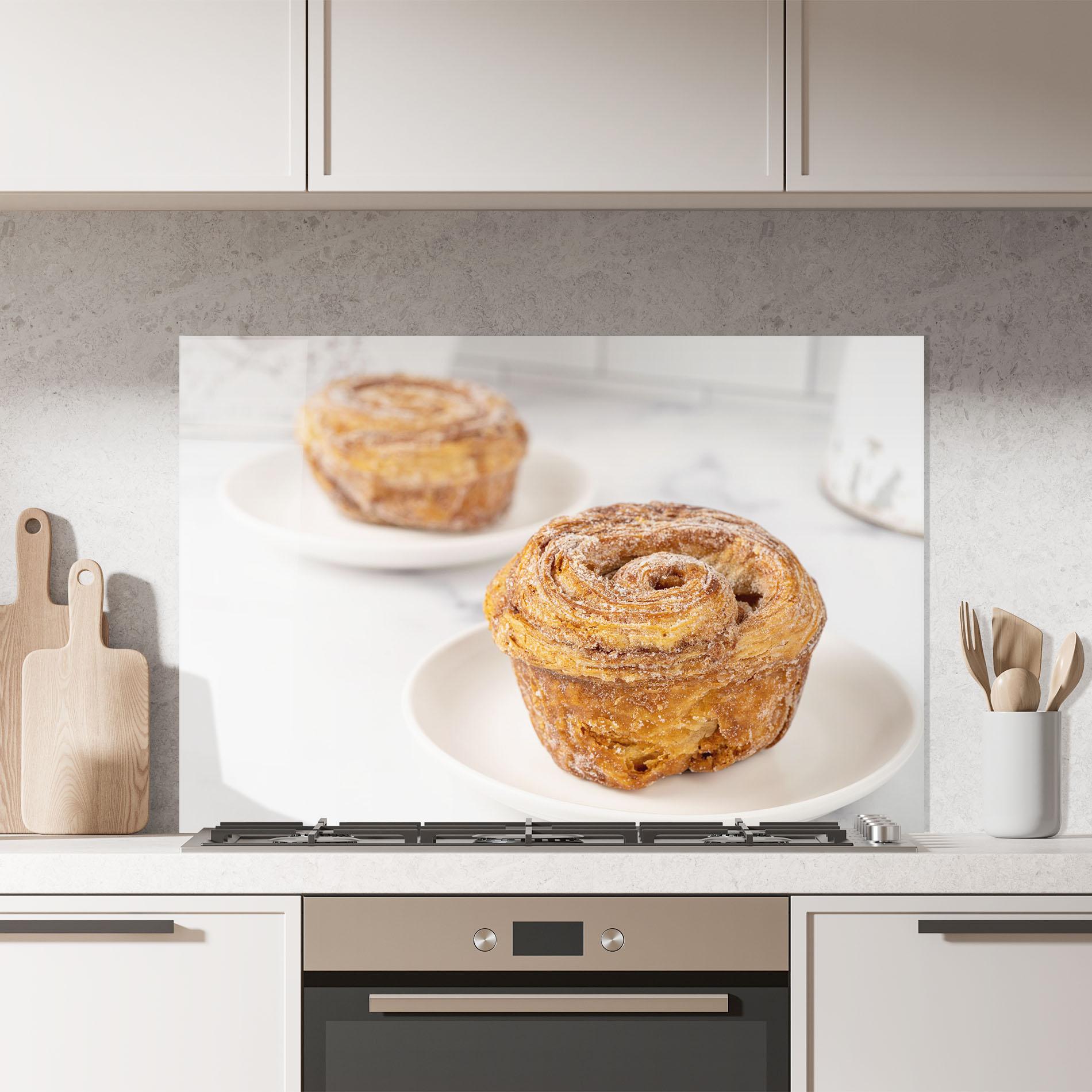 Konyhai üveg hátfal Cinnamon Roll mockup 7