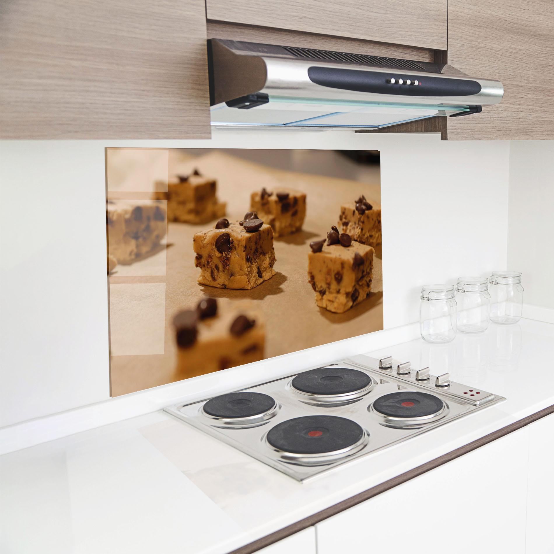 Konyhai üveg hátfal Caramel Cake mockup 8
