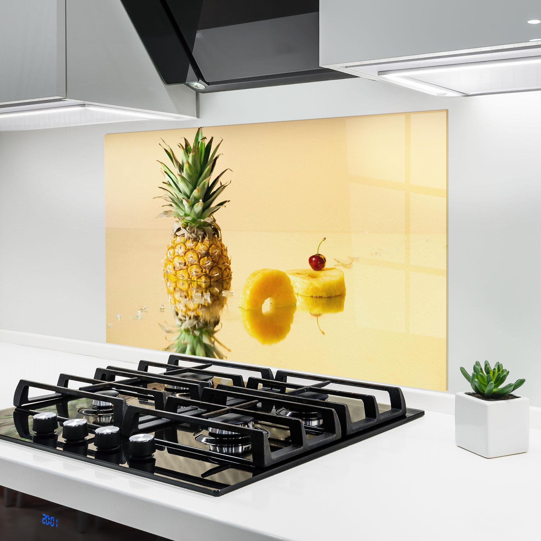 Konyhai üveg hátfal Cut Pineapple mockup 6