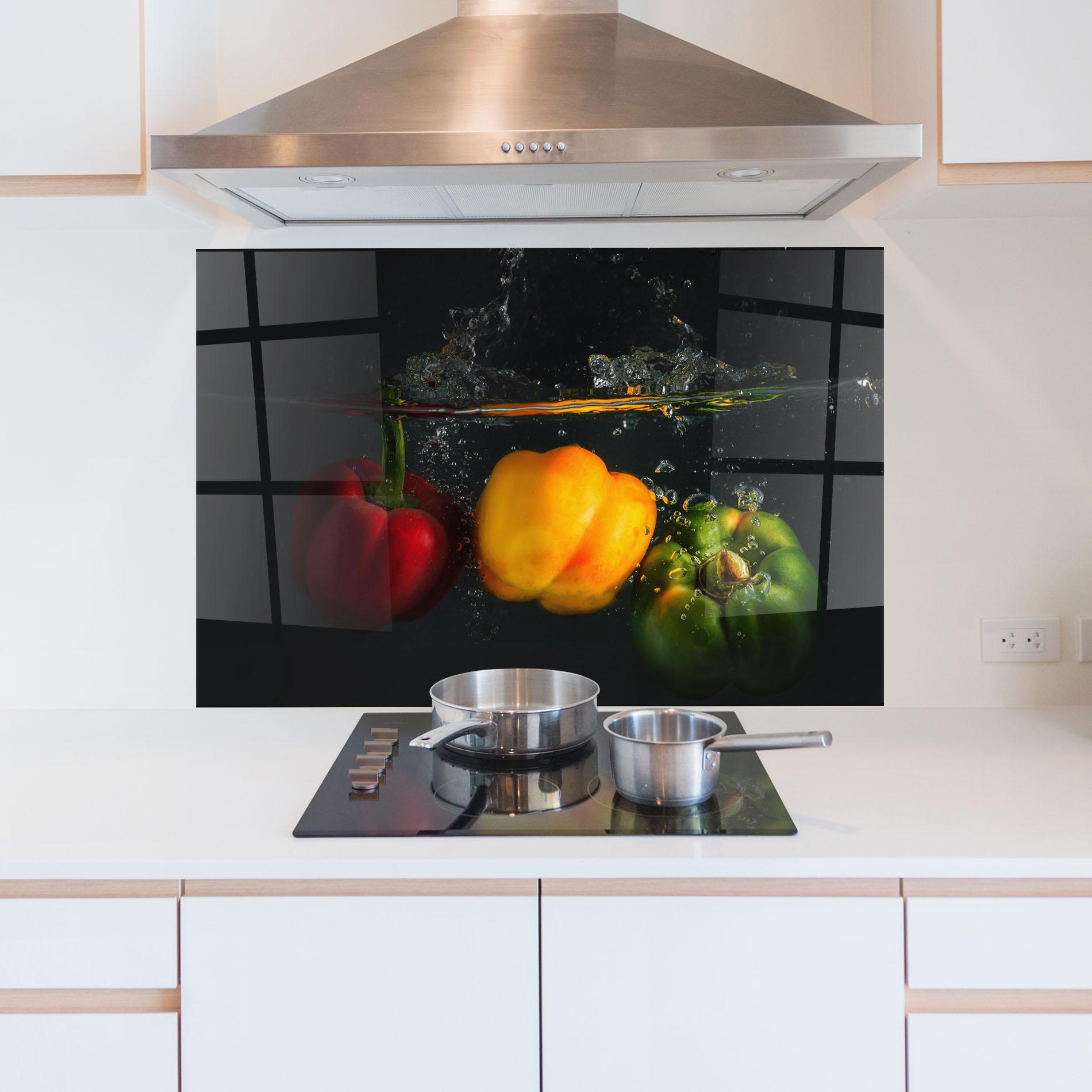 Konyhai üveg hátfal Cool Bellpepper Splash mockup 5