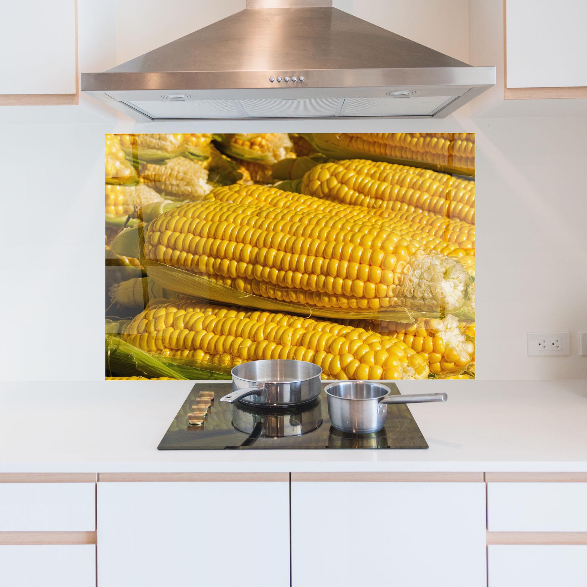 Konyhai üveg hátfal Strong Yellow Corn mockup 5