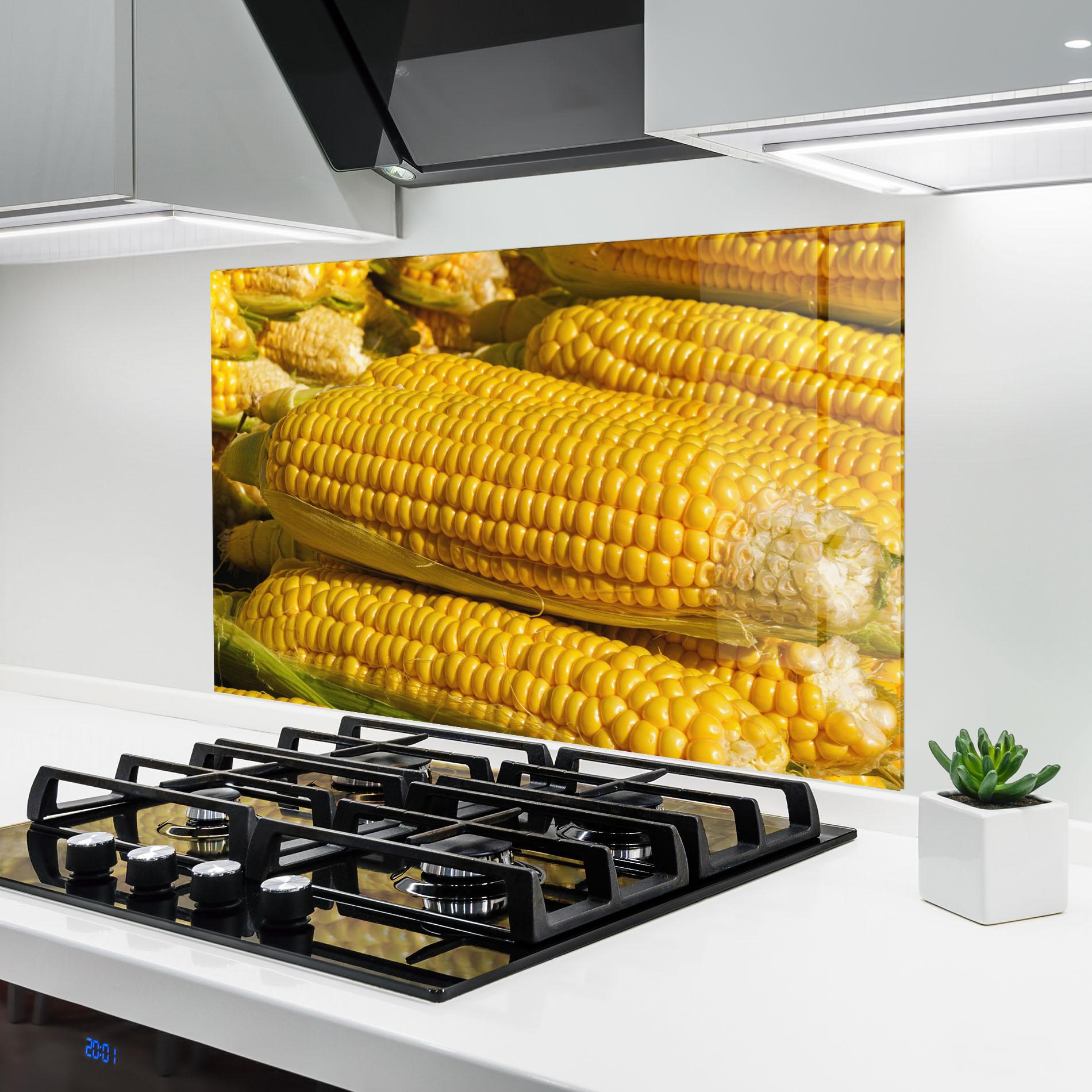 Konyhai üveg hátfal Strong Yellow Corn mockup 6