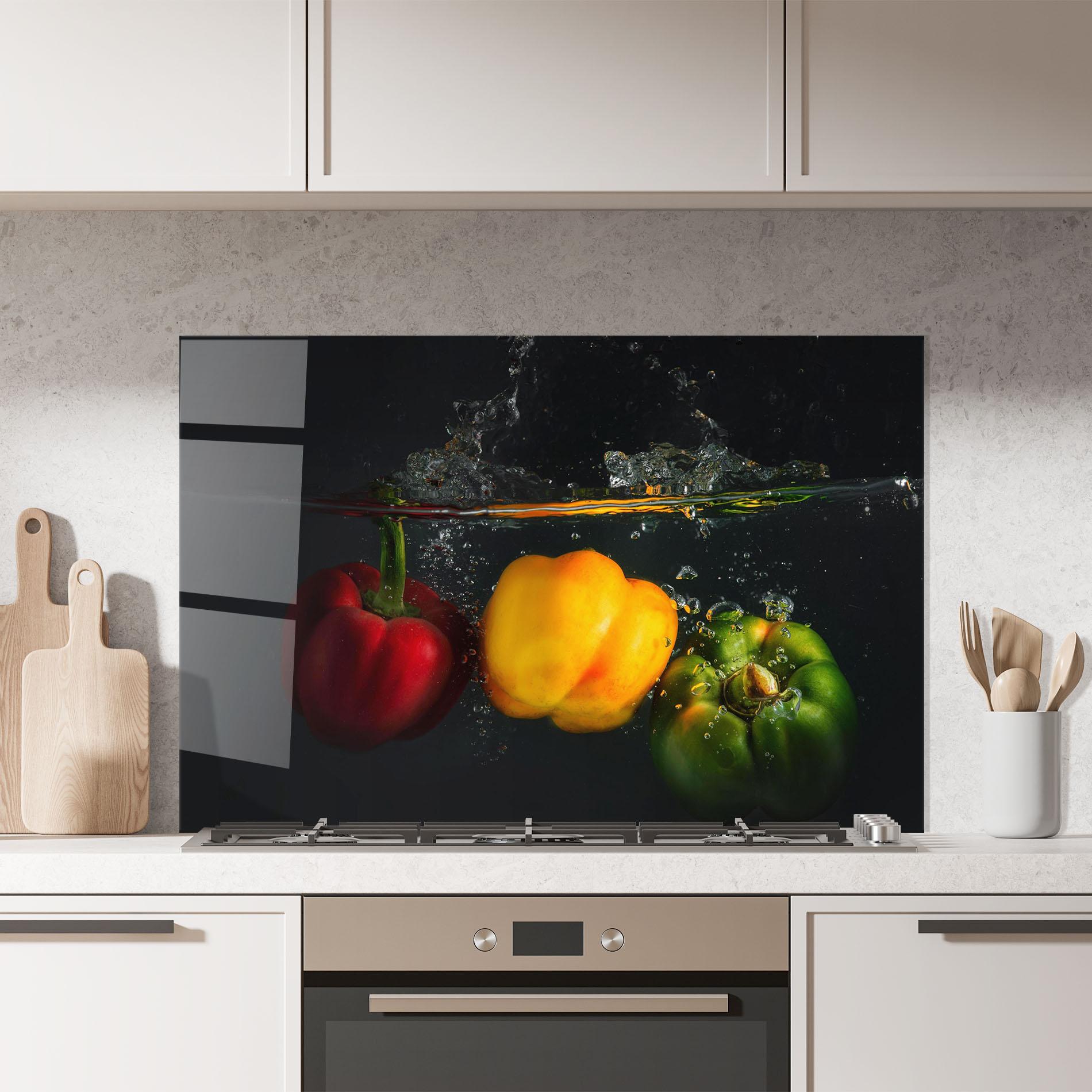 Konyhai üveg hátfal Cool Bellpepper Splash mockup 7
