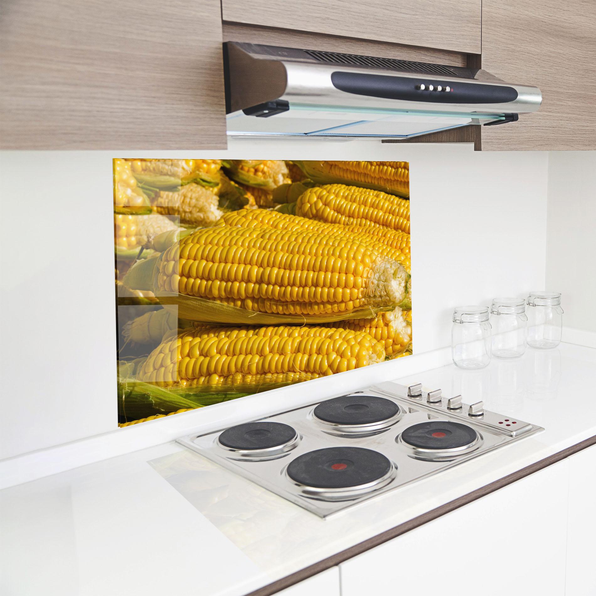 Konyhai üveg hátfal Strong Yellow Corn mockup 8