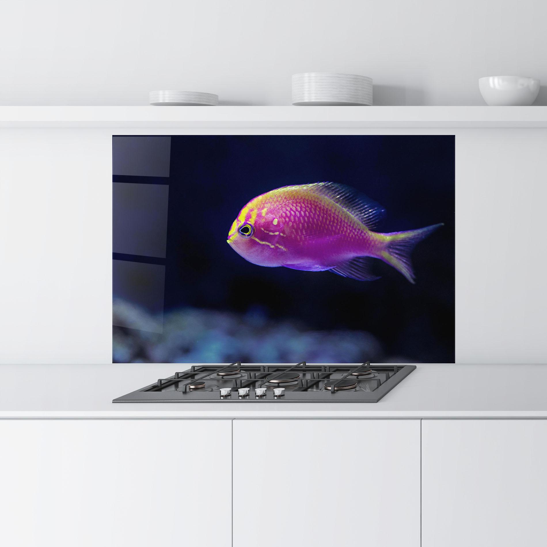 Konyhai üveg hátfal Angry Pink Fish mockup 9