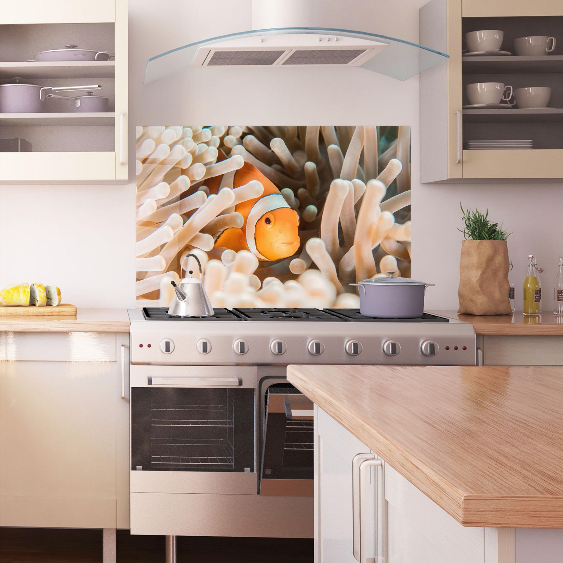 Konyhai üveg hátfal Cute Nemo mockup 1