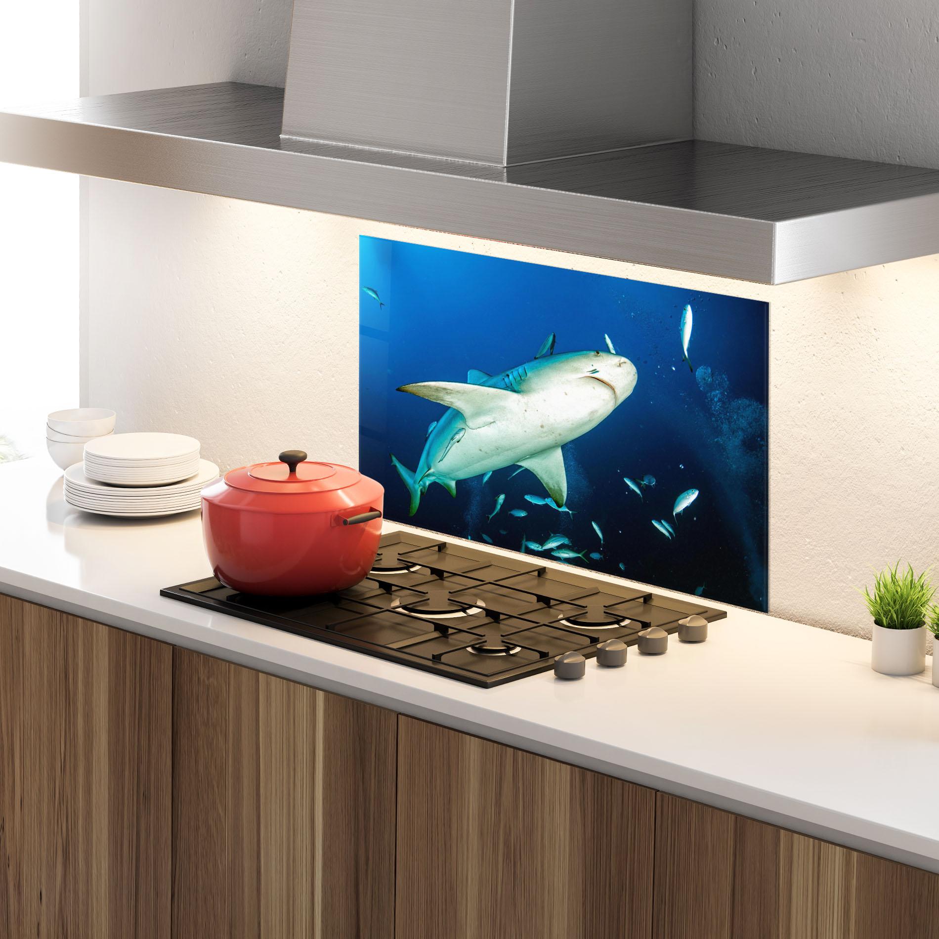 Konyhai üveg hátfal Bull Shark mockup 4