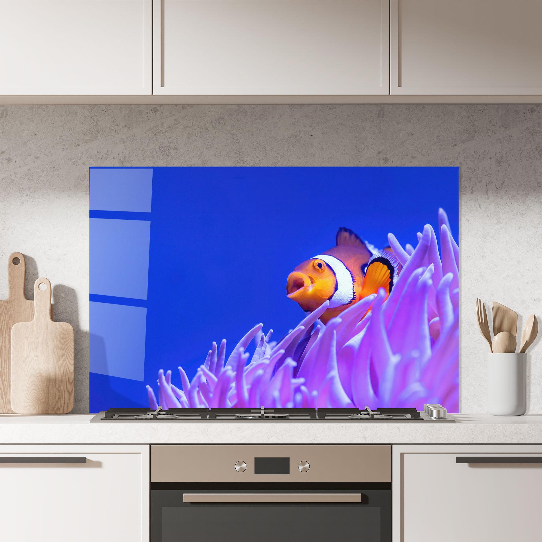 Konyhai üveg hátfal Hungry Nemo mockup 7
