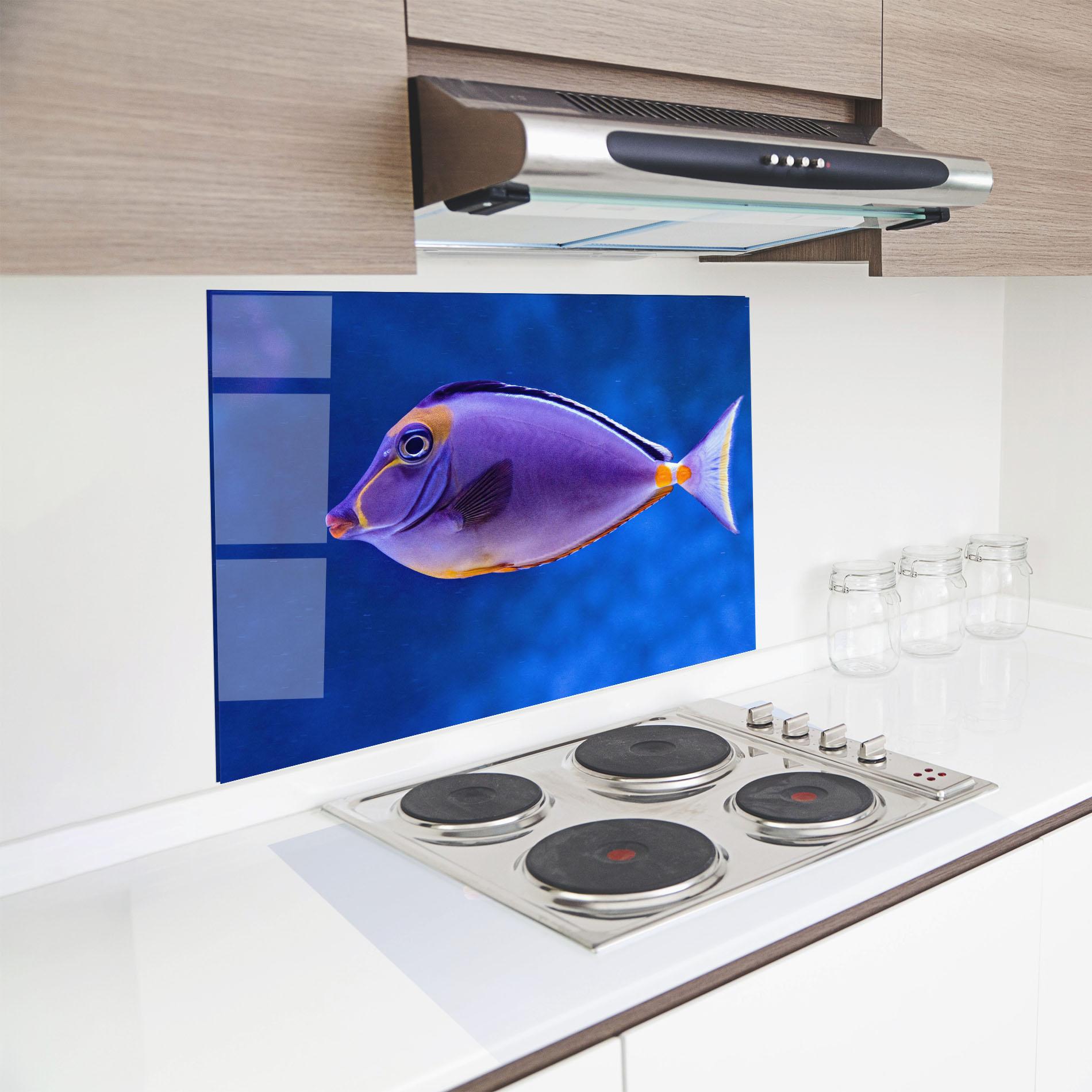 Konyhai üveg hátfal Pink Lips Fish mockup 8