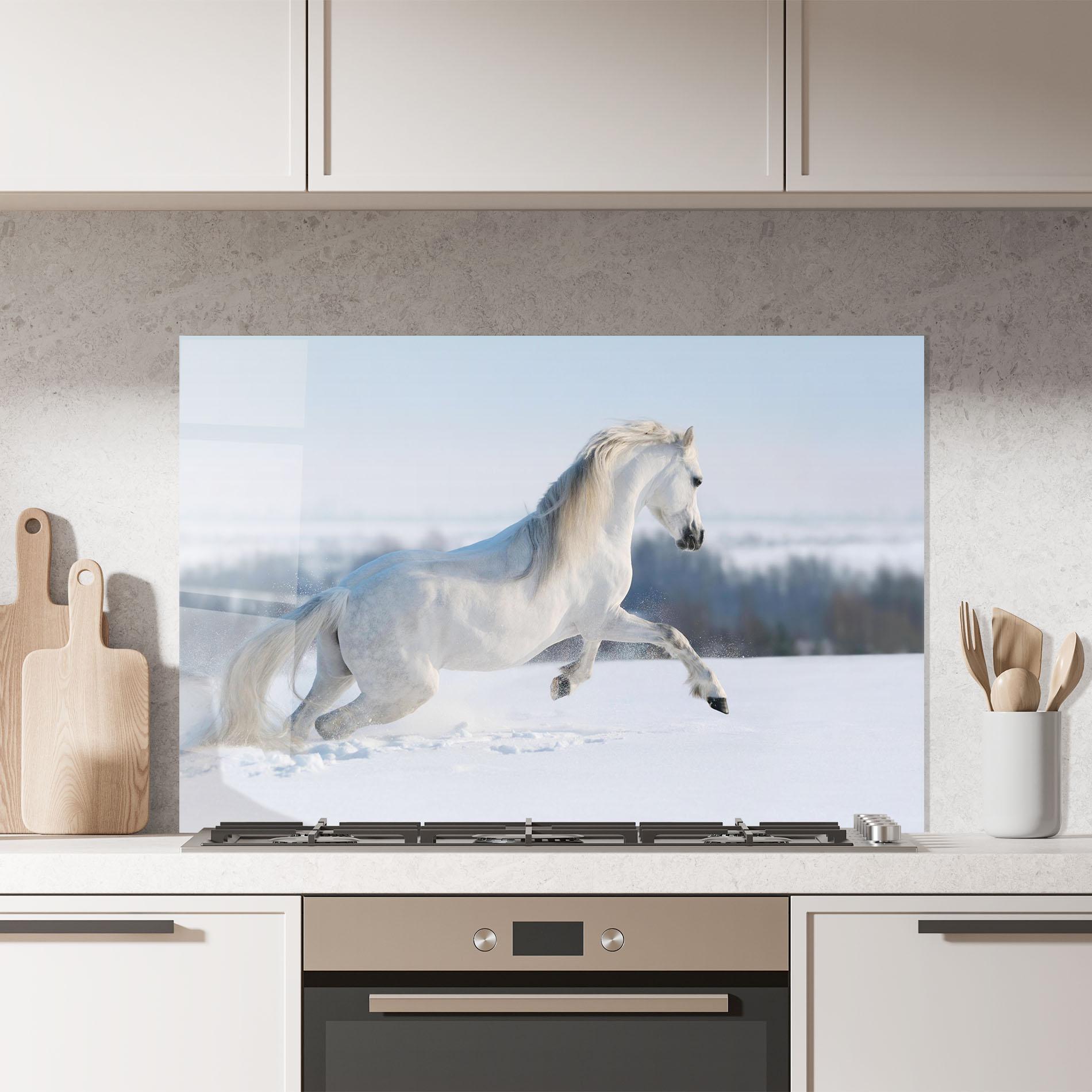 Konyhai üveg hátfal Snow Horse Running mockup 7