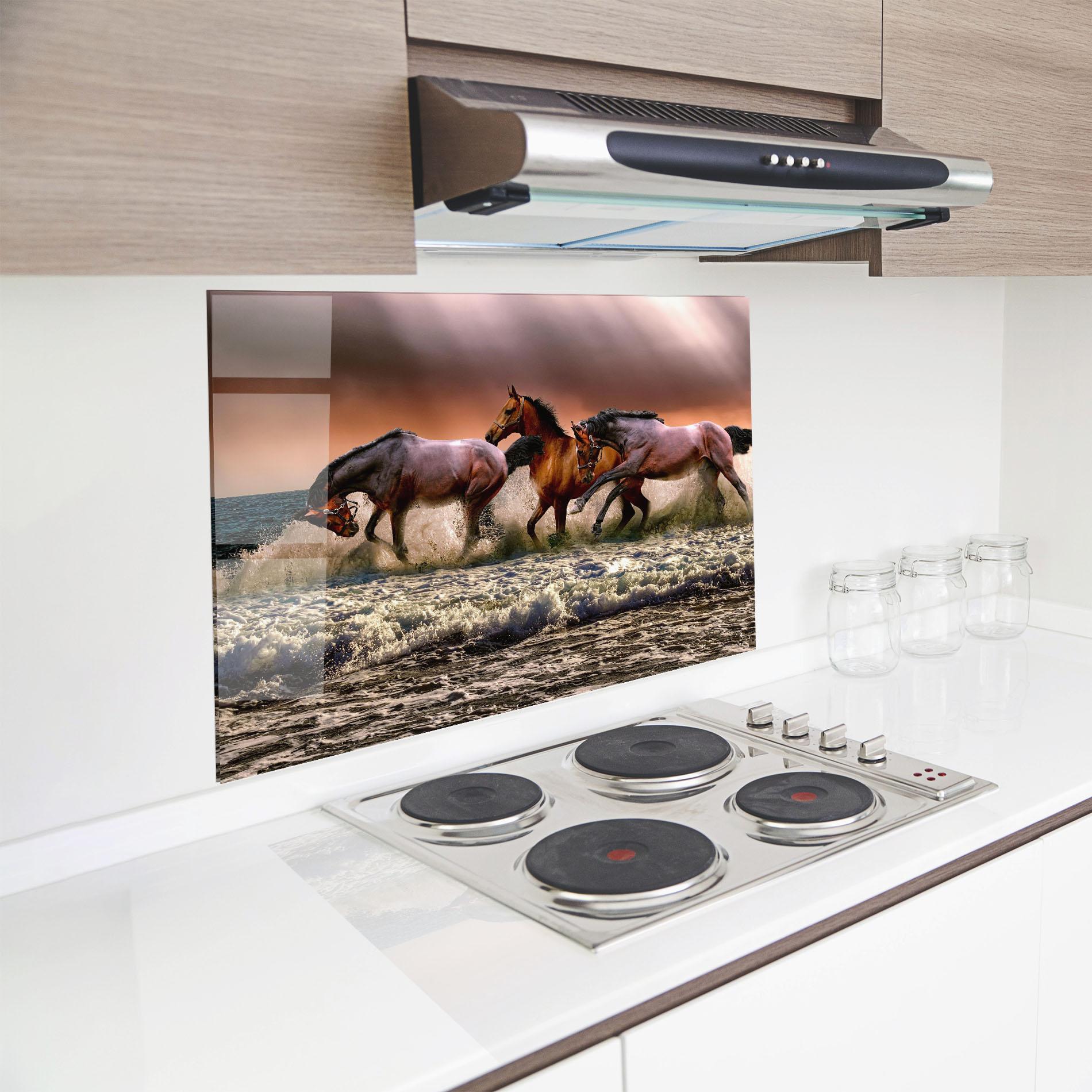 Konyhai üveg hátfal Horse In Sea mockup 8