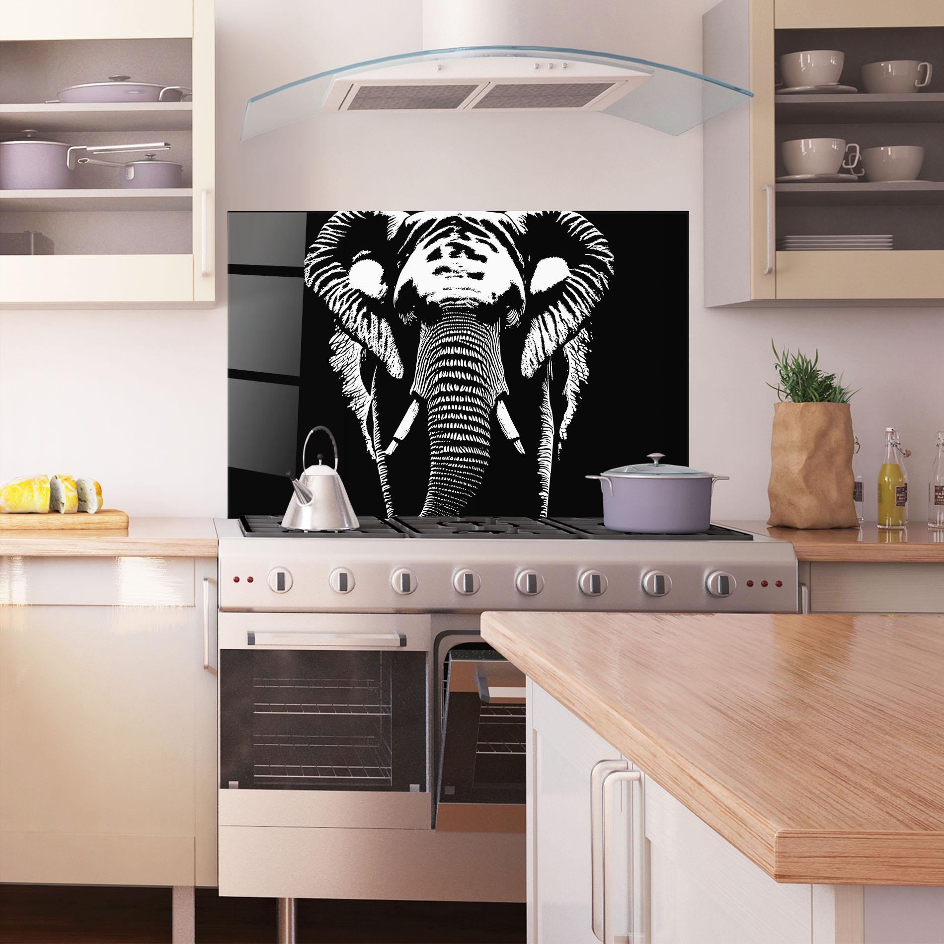 Konyhai üveg hátfal Elephant Drawing mockup 1