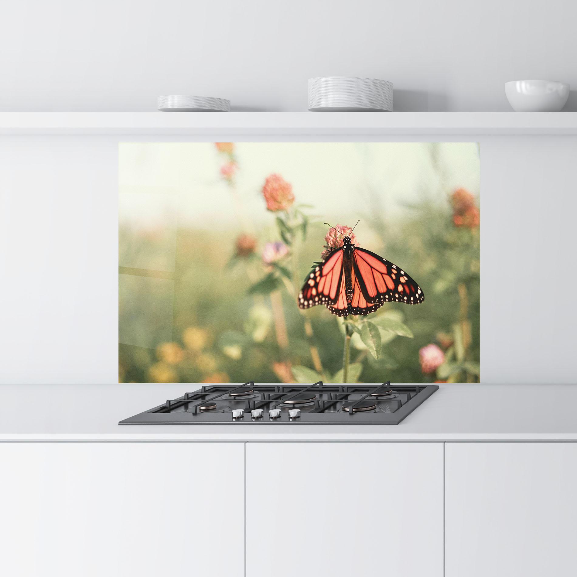 Konyhai üveg hátfal Light Red Butterfly mockup 9
