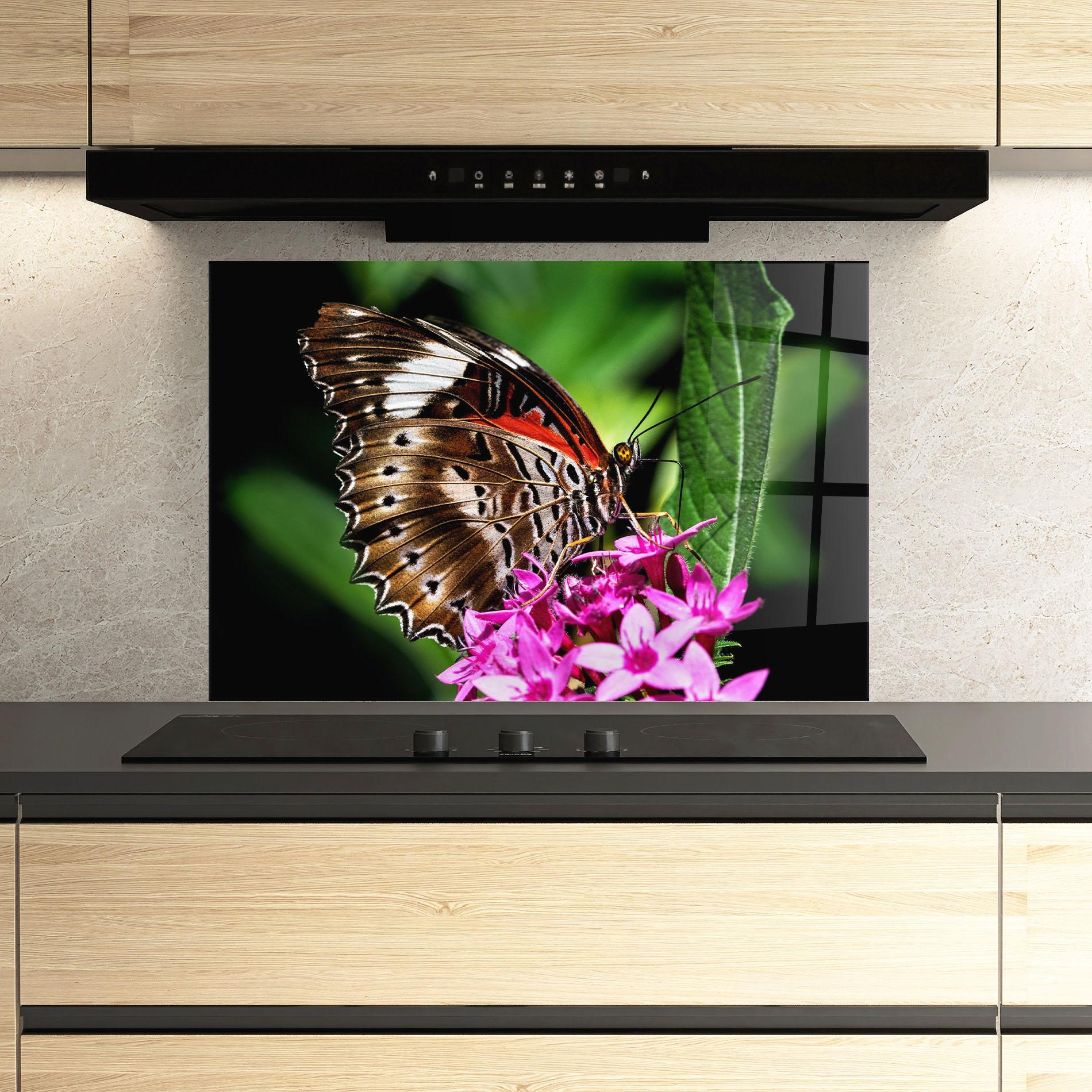 Konyhai üveg hátfal Brown Red Butterfly mockup 3