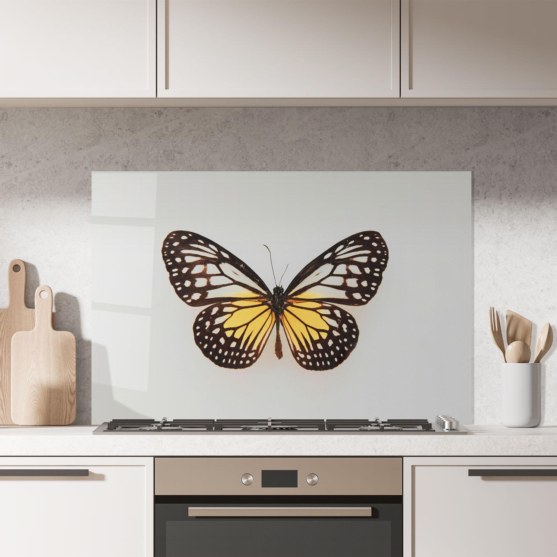Konyhai üveg hátfal Butterfly On Grey mockup 7