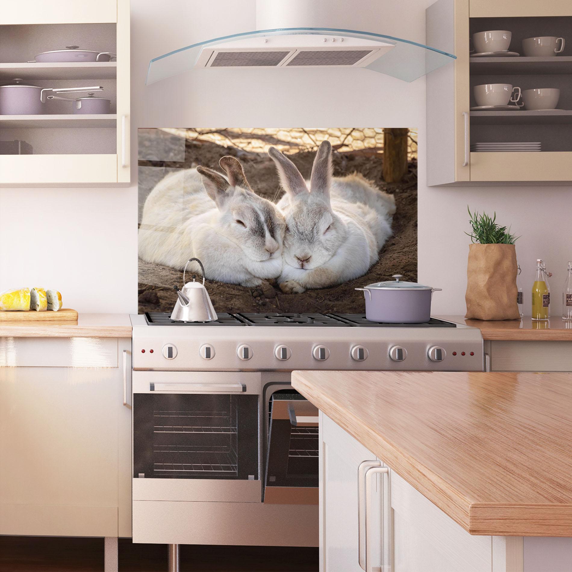 Konyhai üveg hátfal Light Grey Bunny Sleeping mockup 1