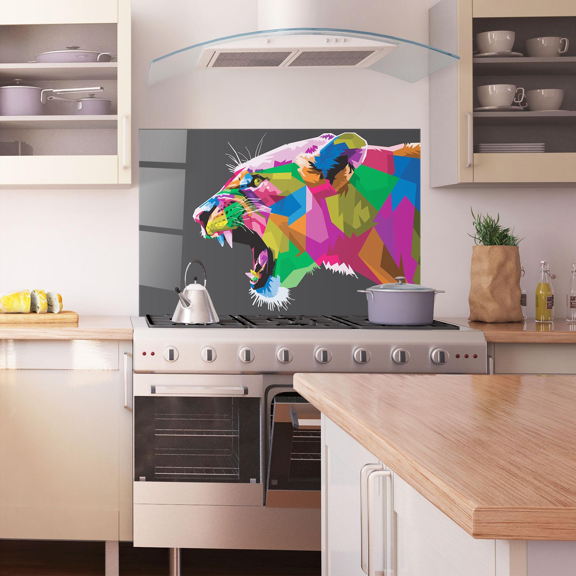 Konyhai üveg hátfal Female Lion Head mockup 1