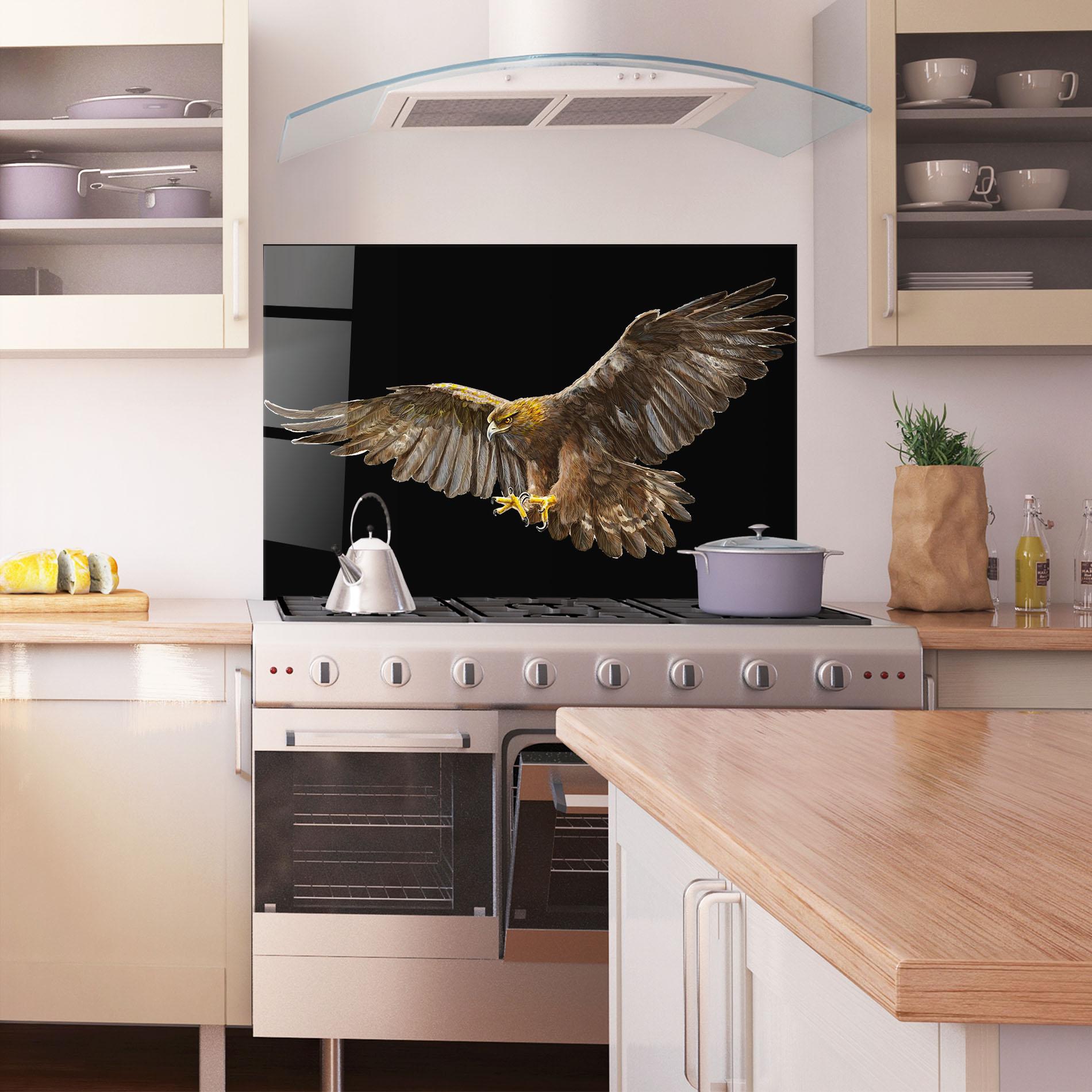 Konyhai üveg hátfal Eagle On Black mockup 1