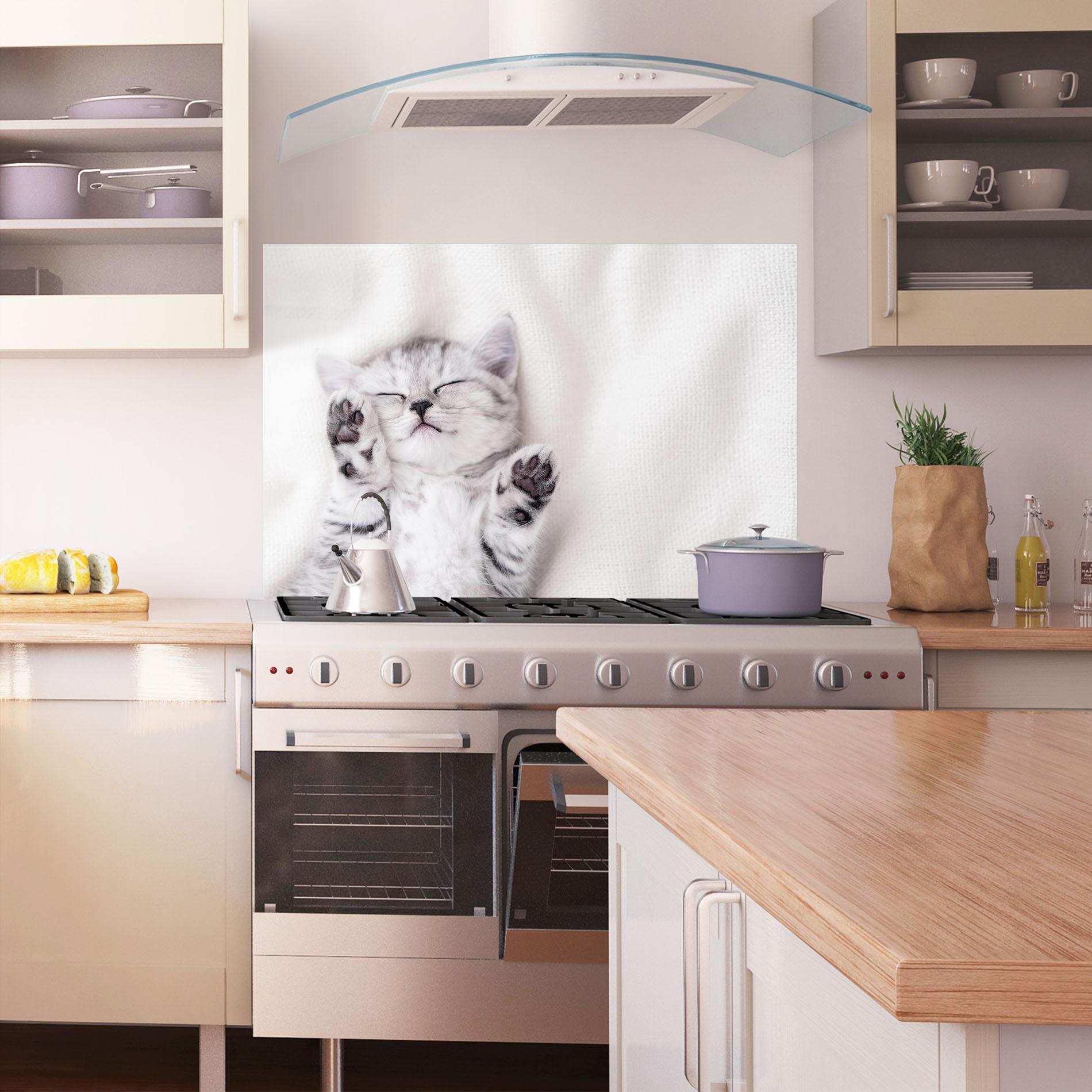 Konyhai üveg hátfal Pretty Baby Cat mockup 1