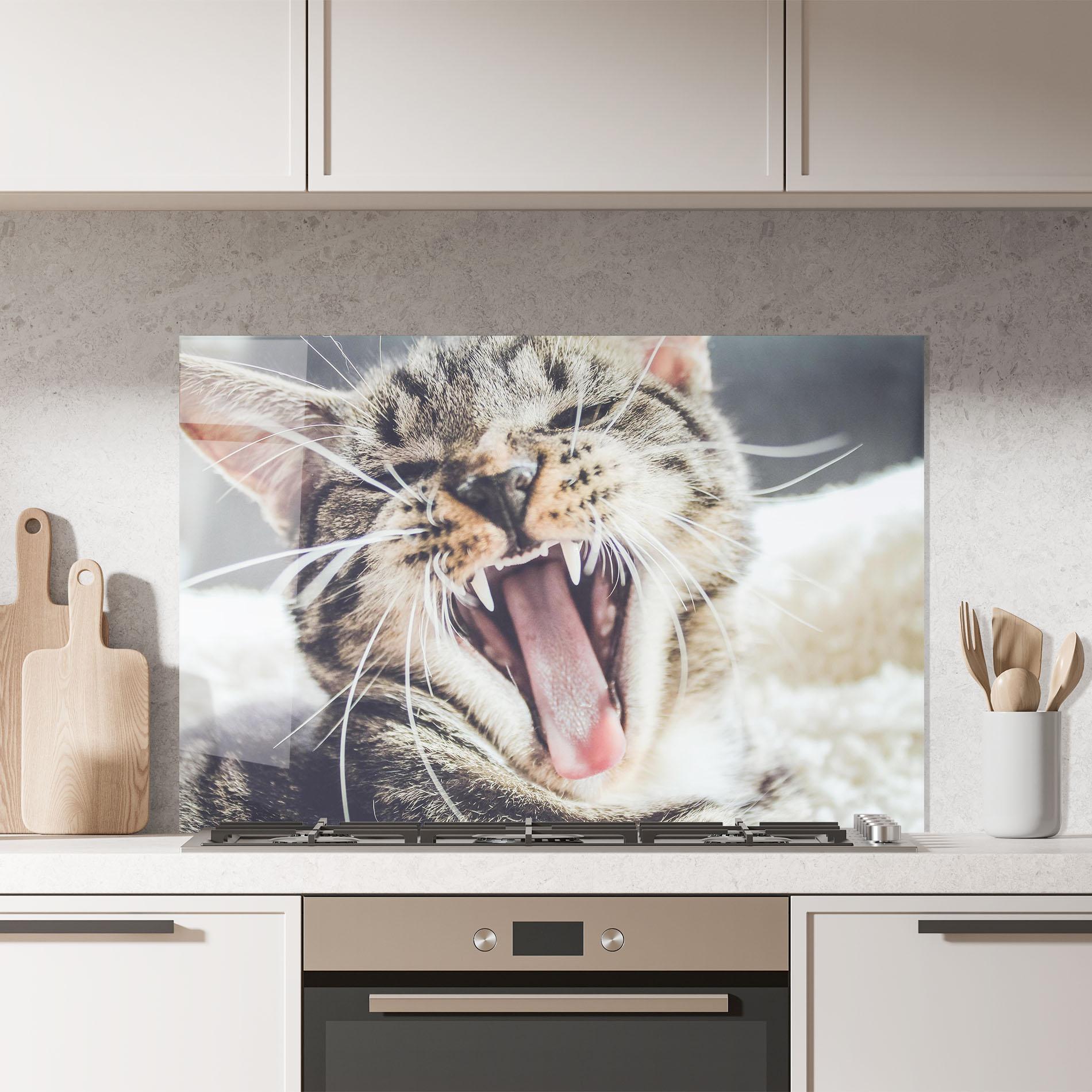 Konyhai üveg hátfal Wroar Cat mockup 7