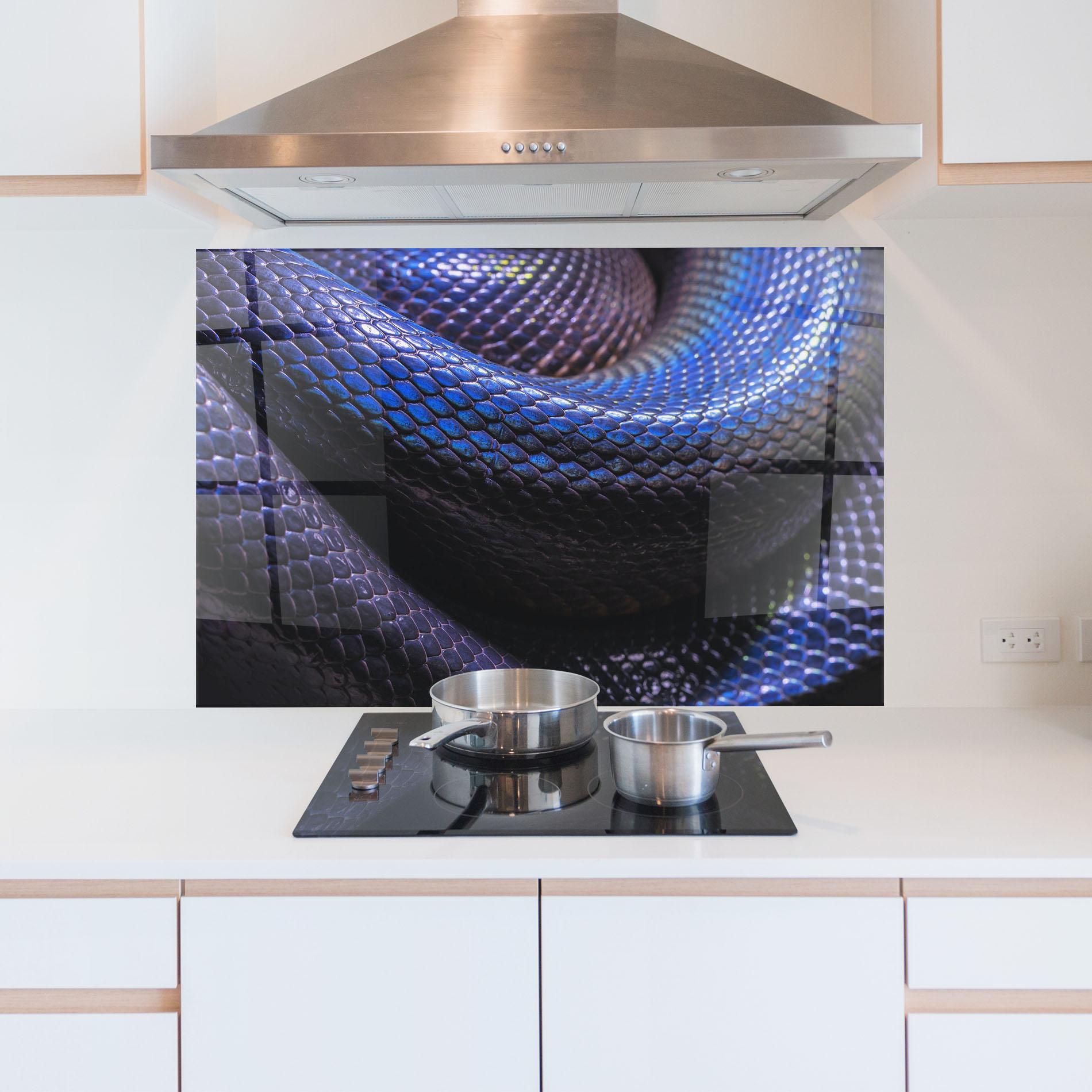 Konyhai üveg hátfal Snake Skin mockup 5