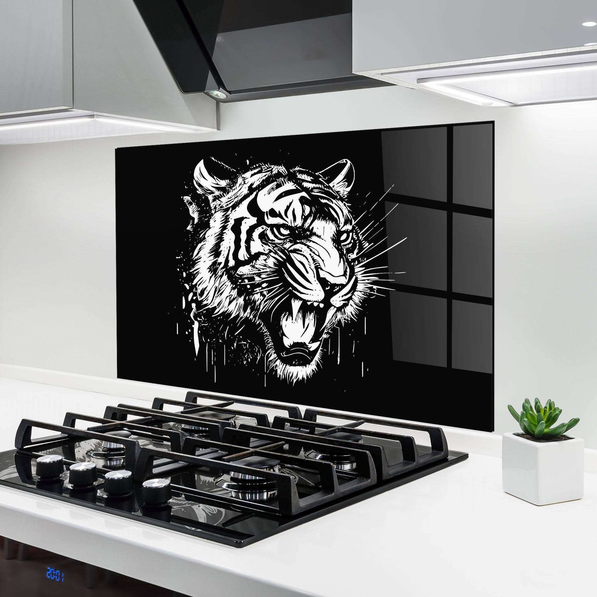 Konyhai üveg hátfal Angry Tiger Head mockup 6