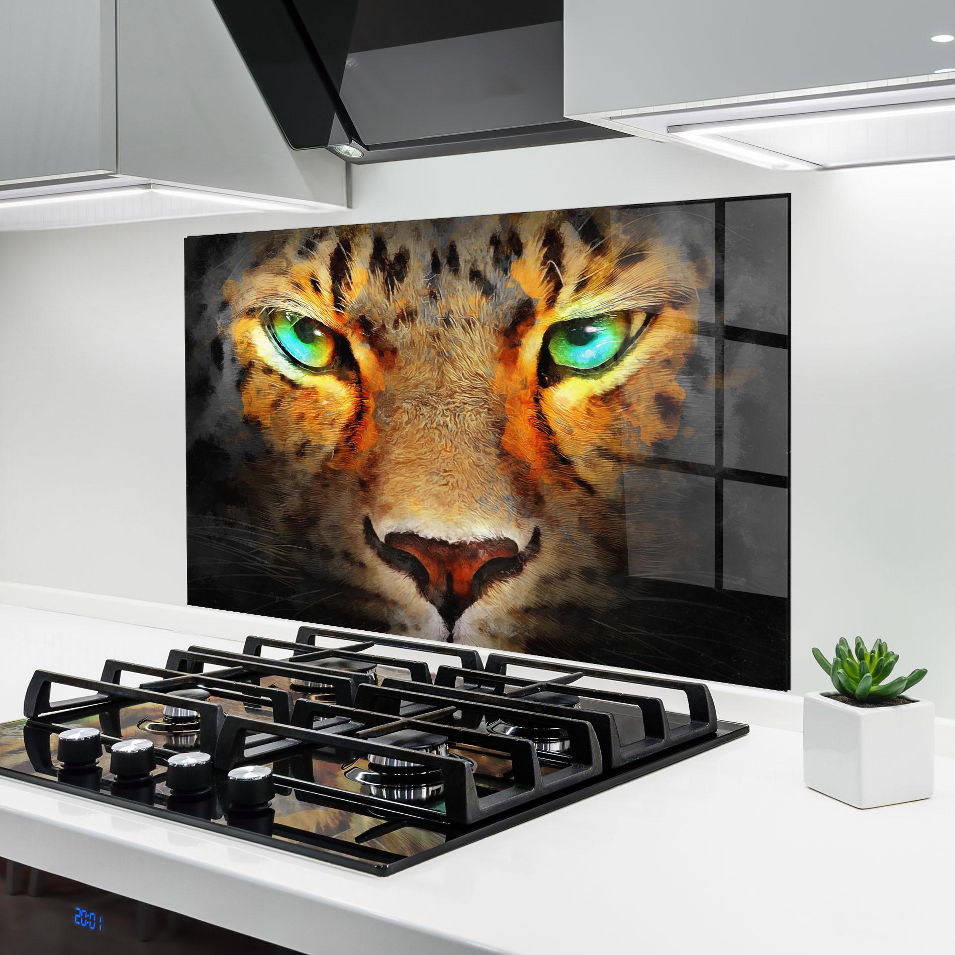 Konyhai üveg hátfal Tiger Eyes mockup 6