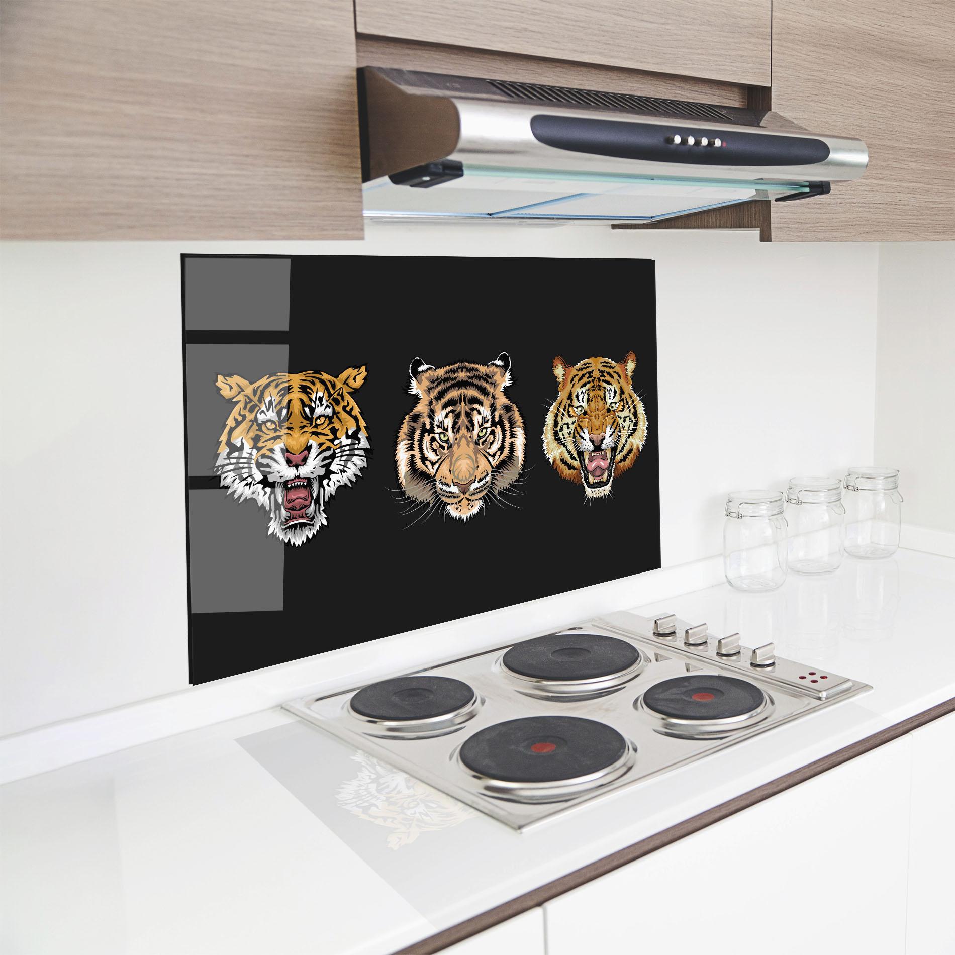 Konyhai üveg hátfal 3 Tigers mockup 8