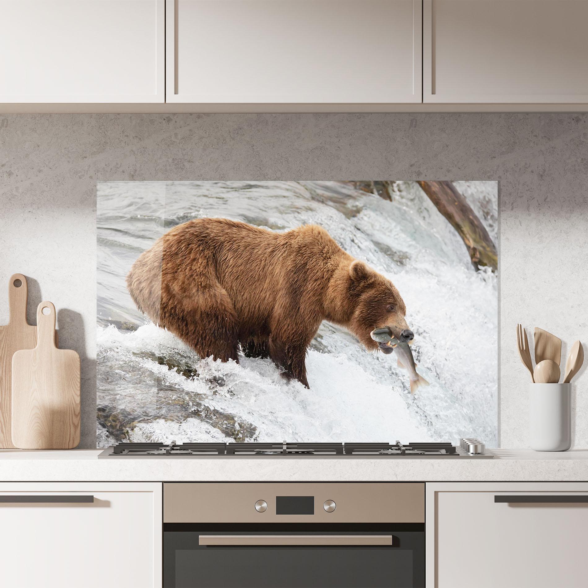 Konyhai üveg hátfal Bear Hunting mockup 7