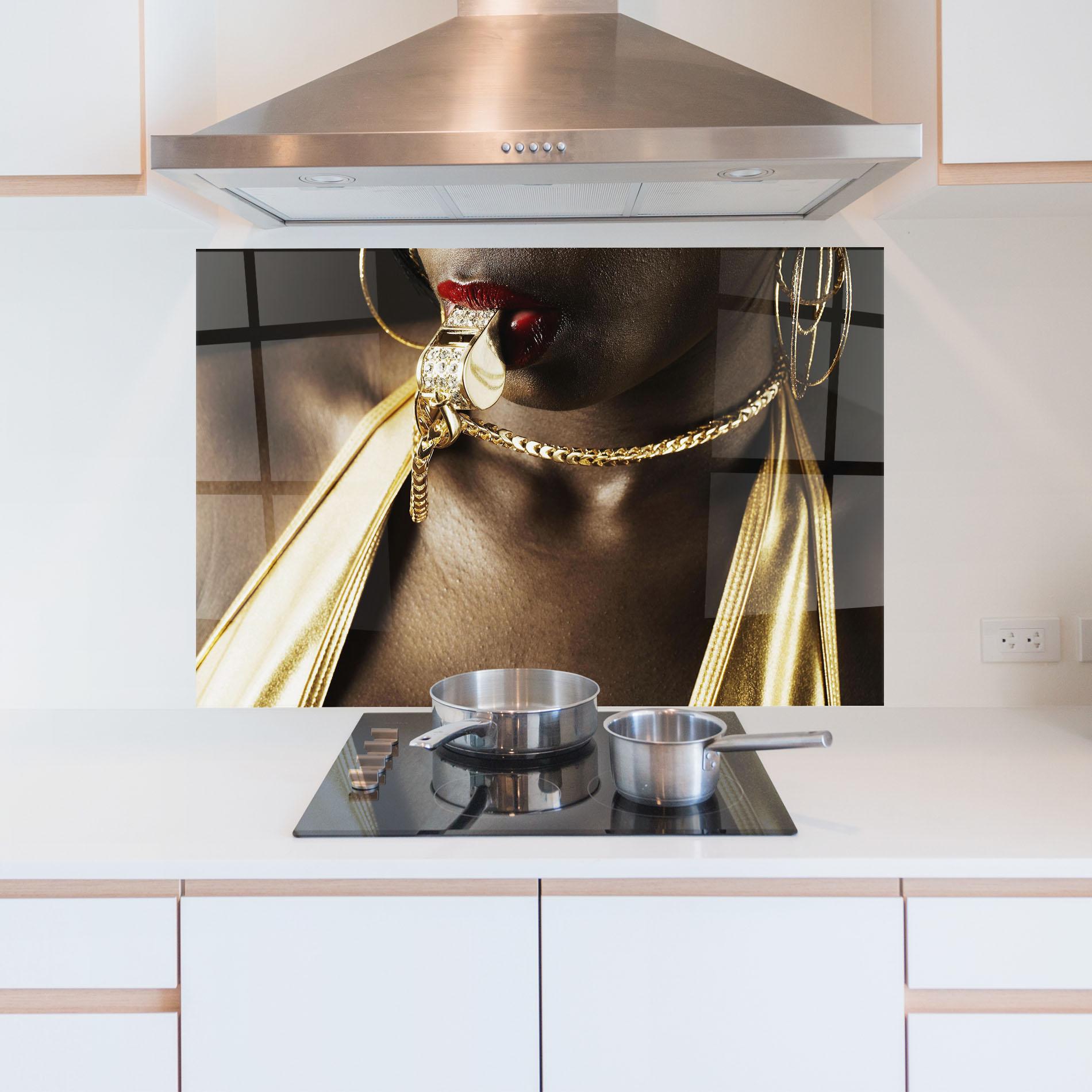 Konyhai üveg hátfal Golden Whistle mockup 5