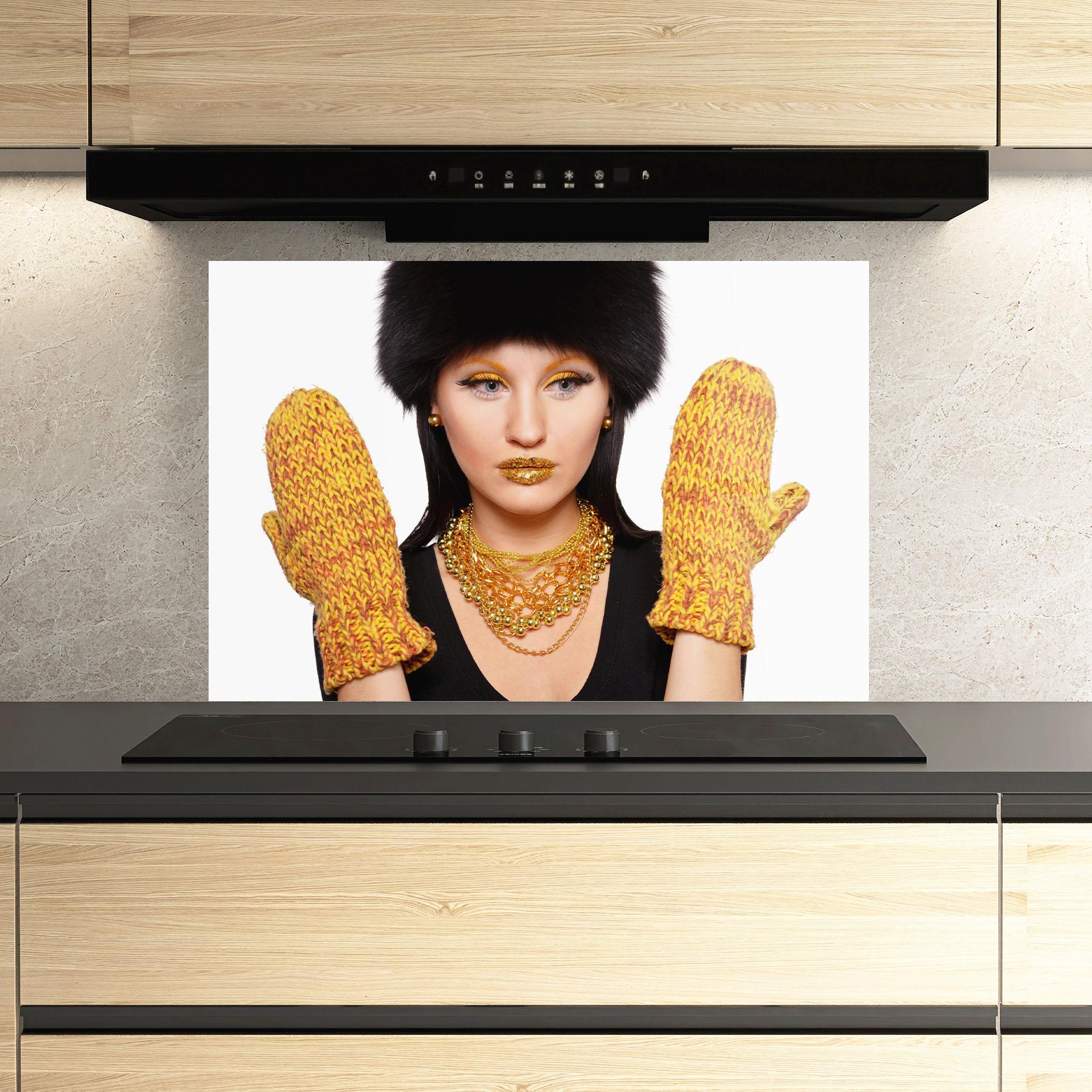 Konyhai üveg hátfal Iteresting Gold Accessories mockup 3