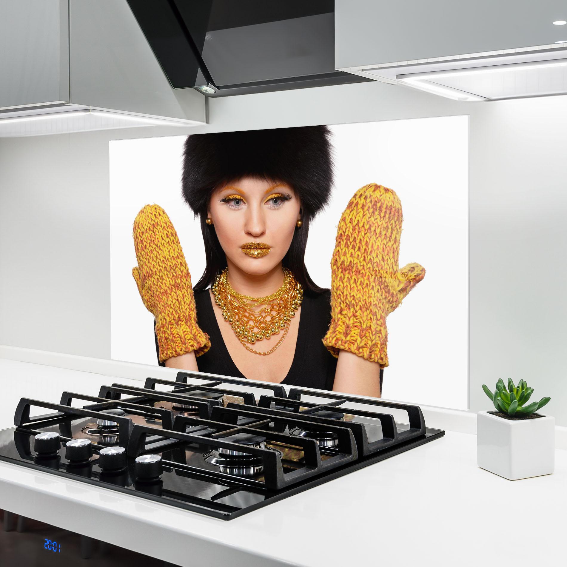 Konyhai üveg hátfal Iteresting Gold Accessories mockup 6