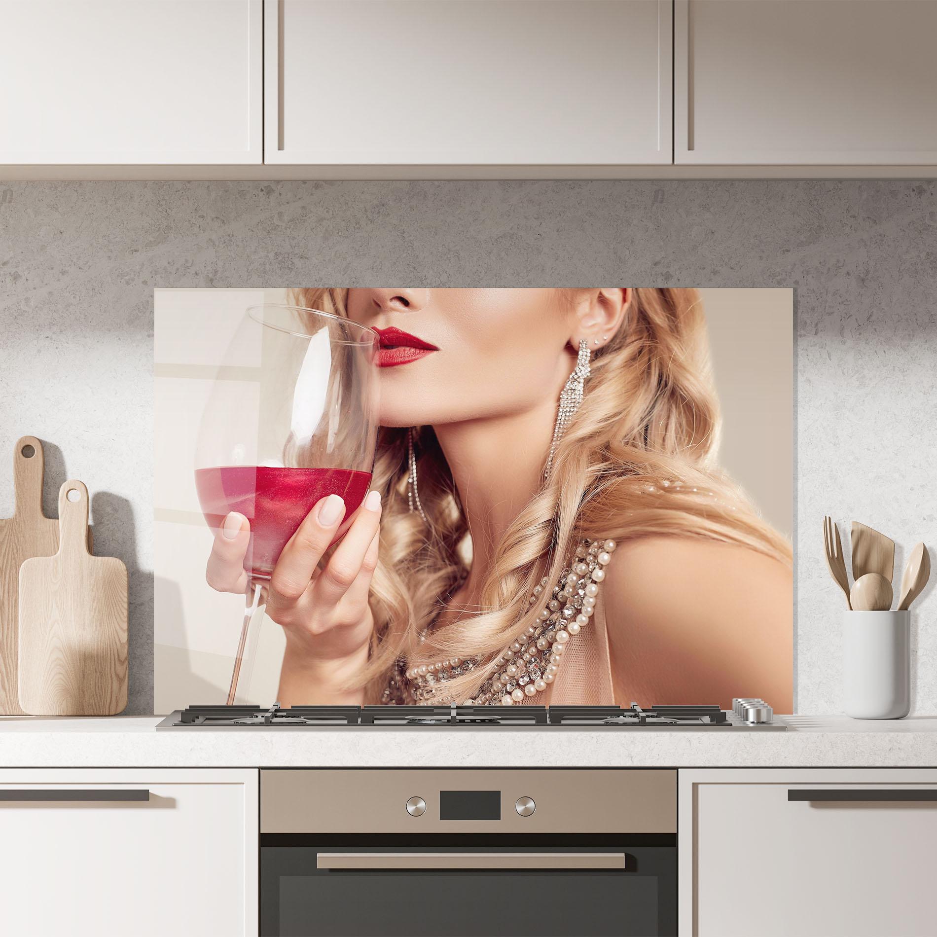 Konyhai üveg hátfal Pretty Accessory And Wine mockup 7