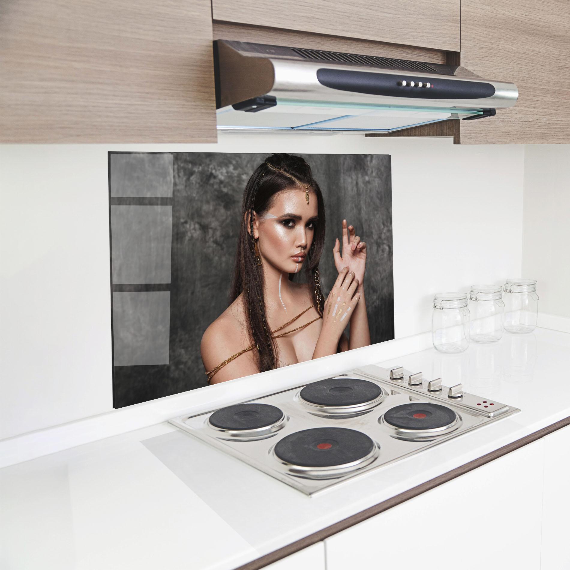 Konyhai üveg hátfal Gold Hair Accessory mockup 8