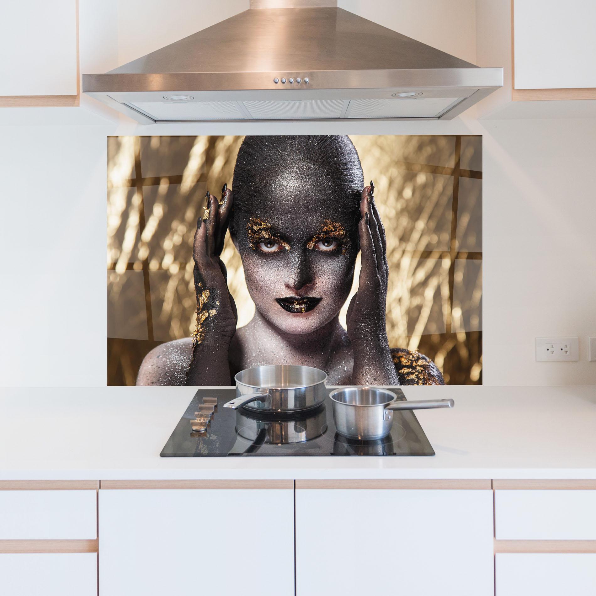 Konyhai üveg hátfal Glitter Artistic Makeup mockup 5