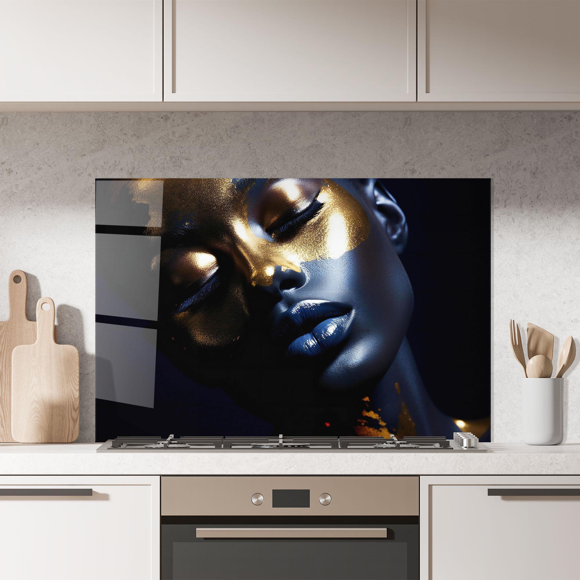 Konyhai üveg hátfal Pretty Gold Makeup mockup 7