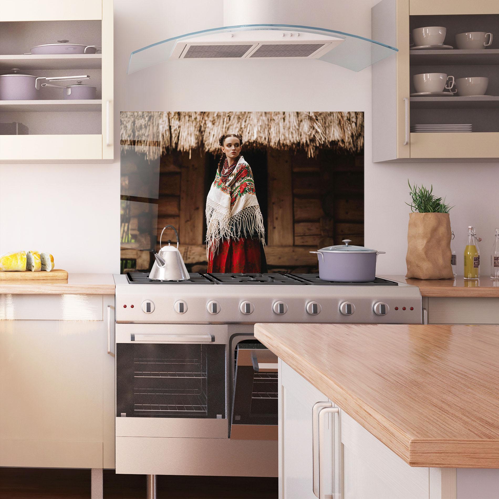 Konyhai üveg hátfal Ukrainian Dress mockup 1